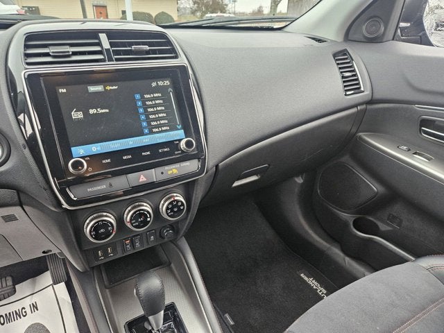 2025 Mitsubishi Outlander Sport 2.0 SE