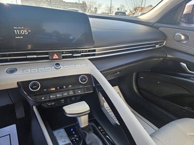 2024 Hyundai Elantra Limited