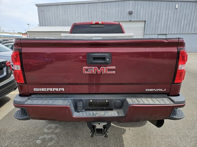 2015 GMC Sierra 3500HD available WiFi Denali