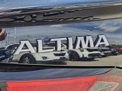 2023 Nissan Altima 2.5 SR
