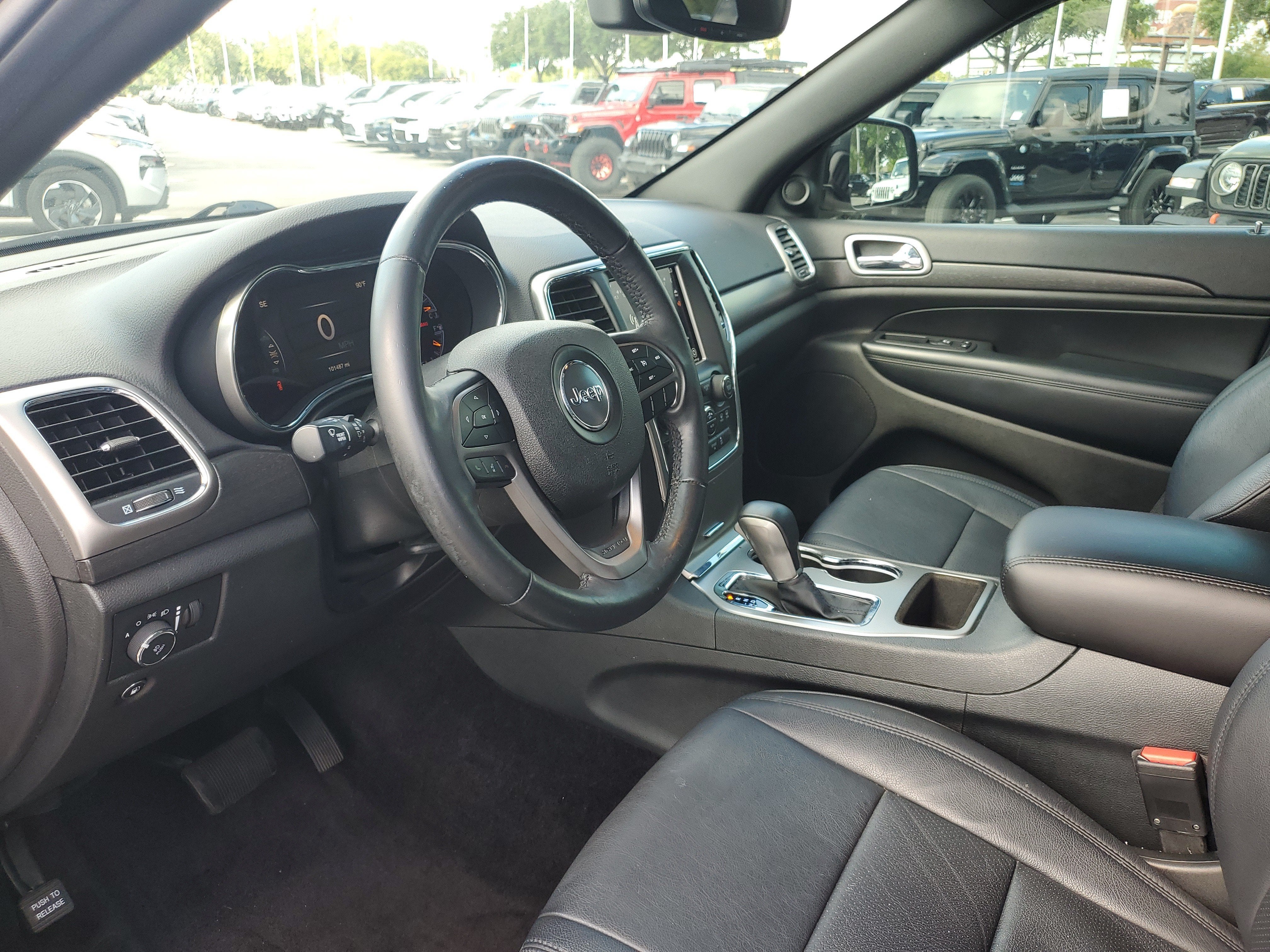 2018 Jeep Grand Cherokee Laredo E