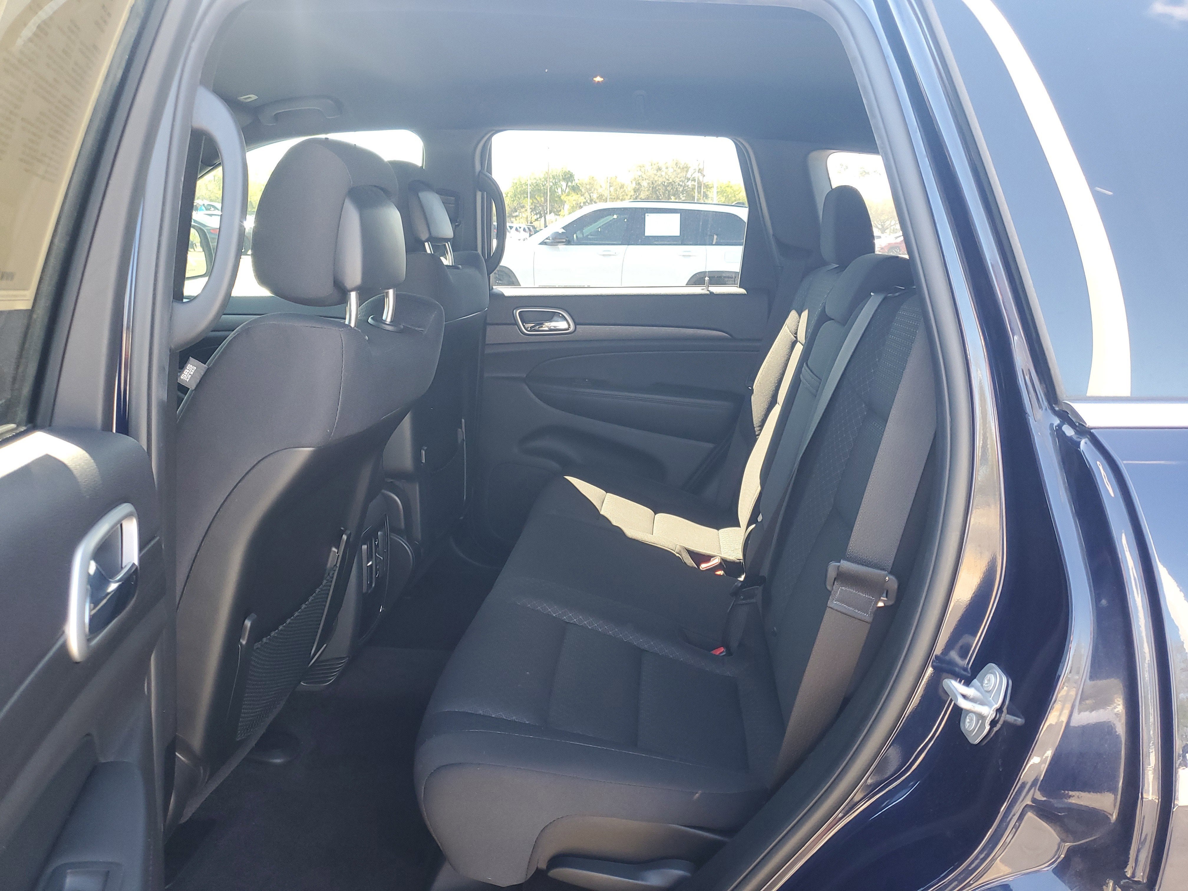 2018 Jeep Grand Cherokee Laredo E