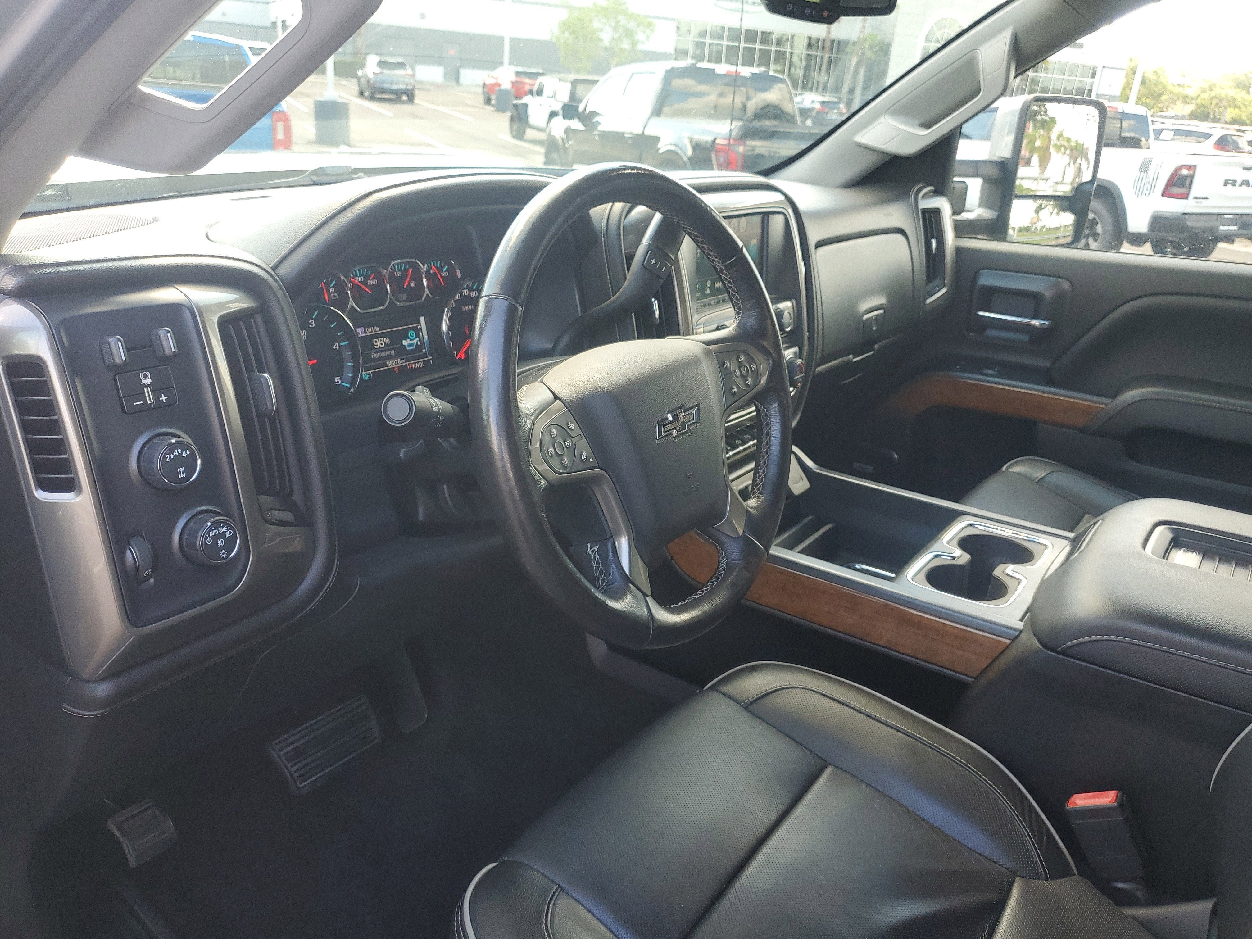 2018 Chevrolet Silverado 3500HD High Country