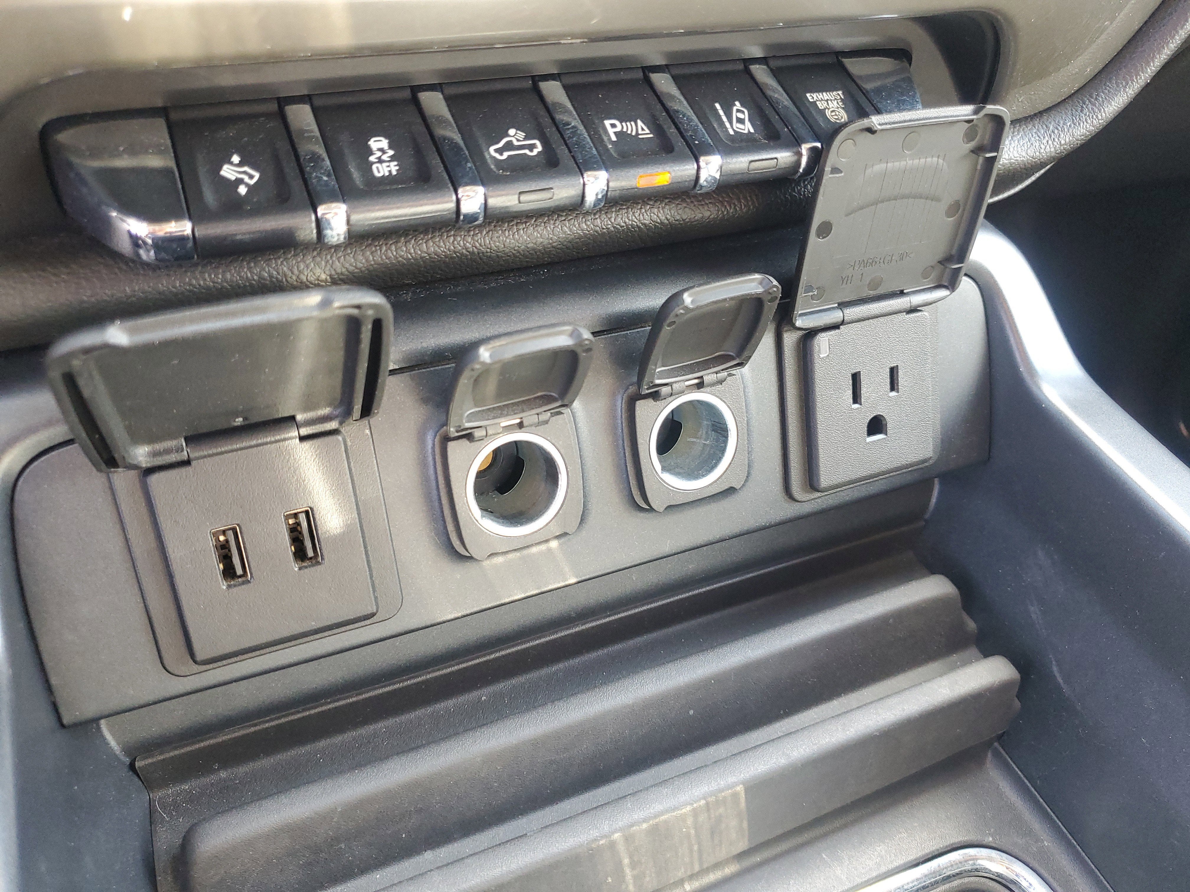2018 Chevrolet Silverado 3500HD High Country
