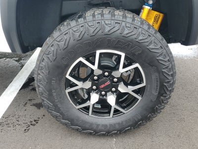 2024 GMC Canyon 4WD AT4X