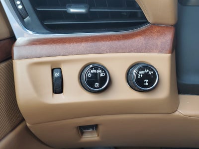 2017 Cadillac Escalade Platinum