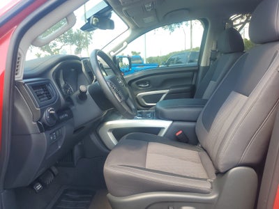 2024 Nissan Titan SV