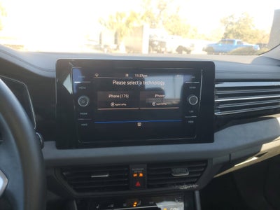 2025 Volkswagen Jetta SE