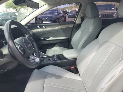 2022 Kia K5 EX