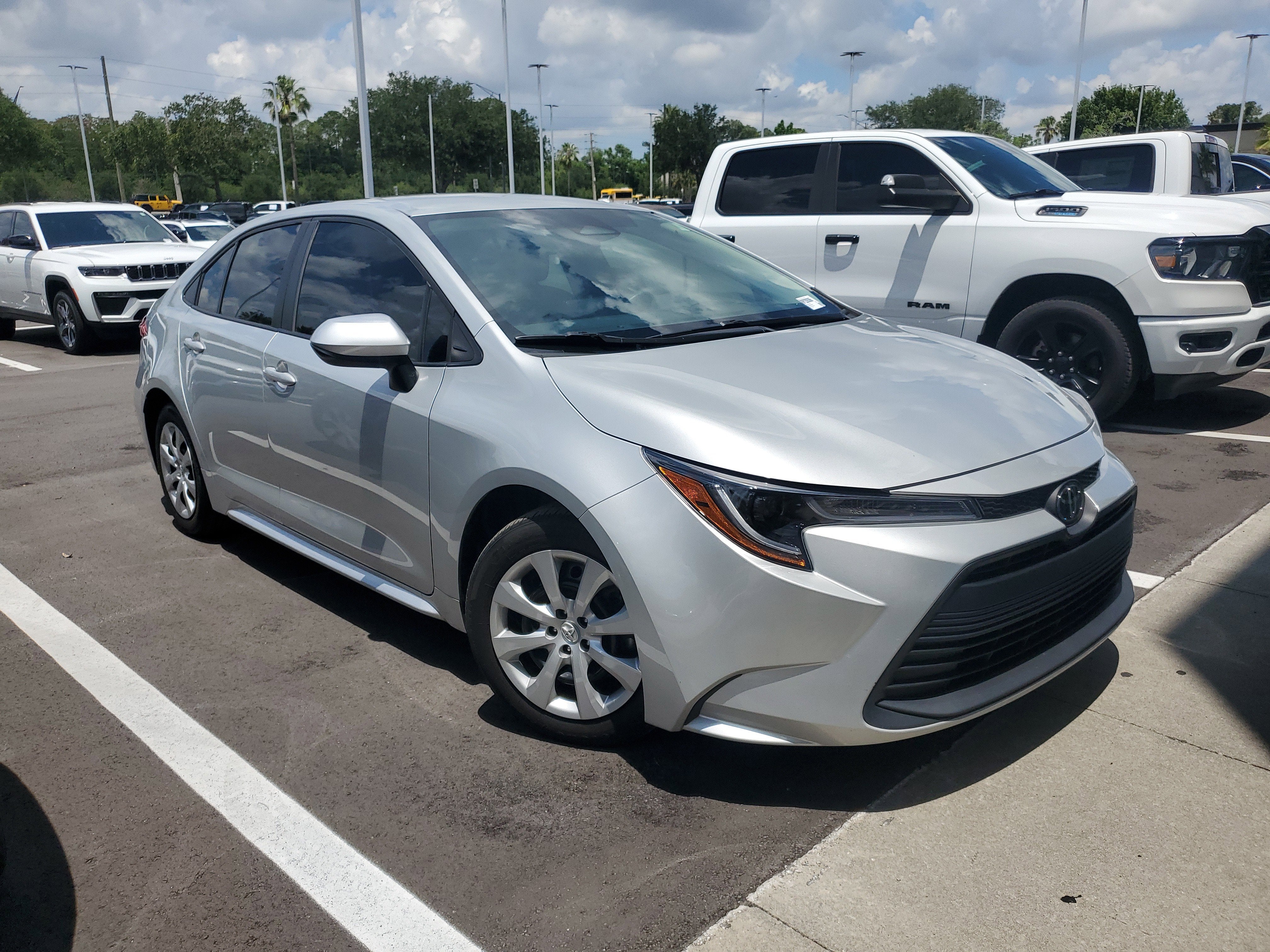 2024 Toyota Corolla LE
