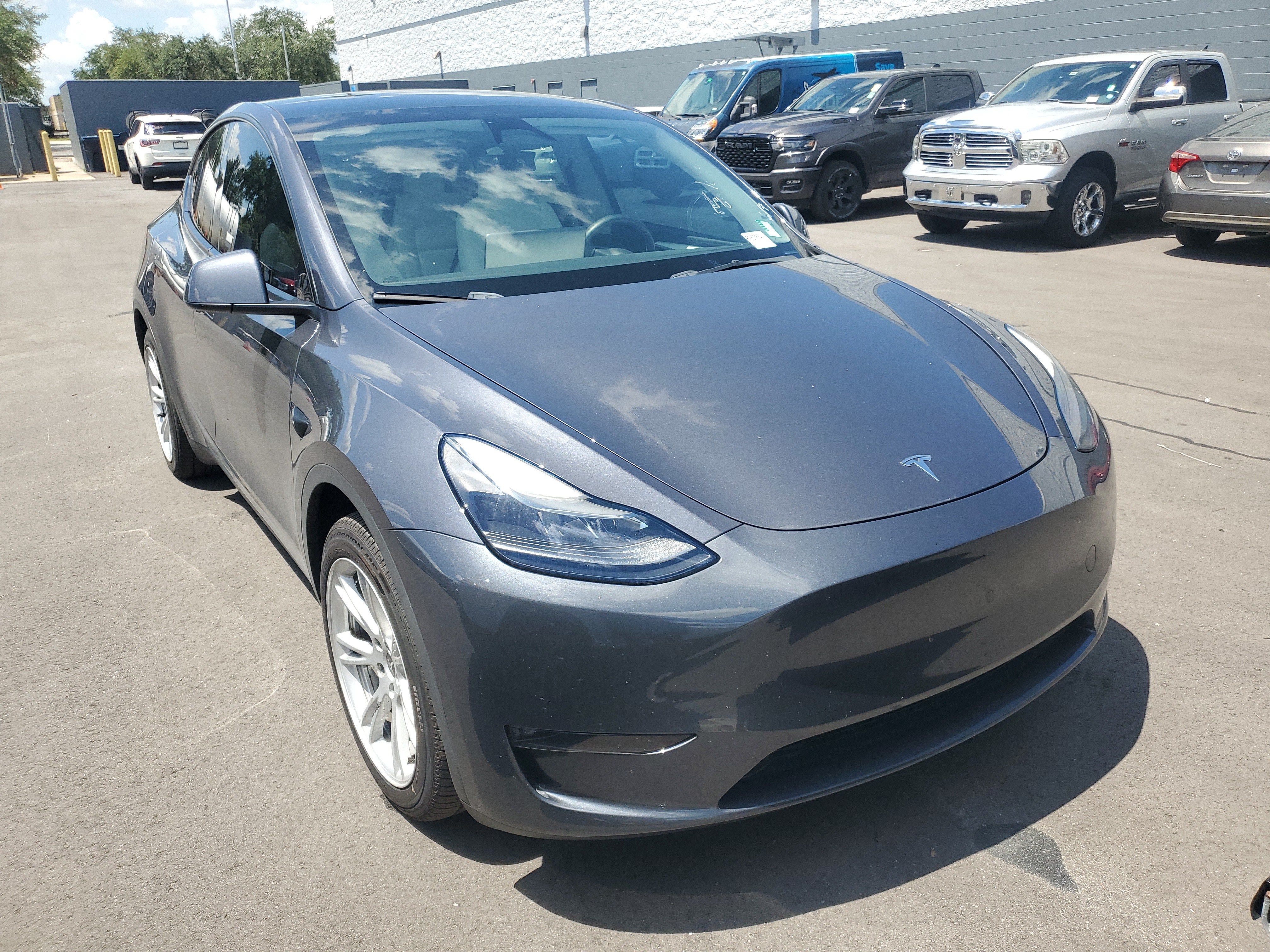 2023 Tesla Model Y Long Range