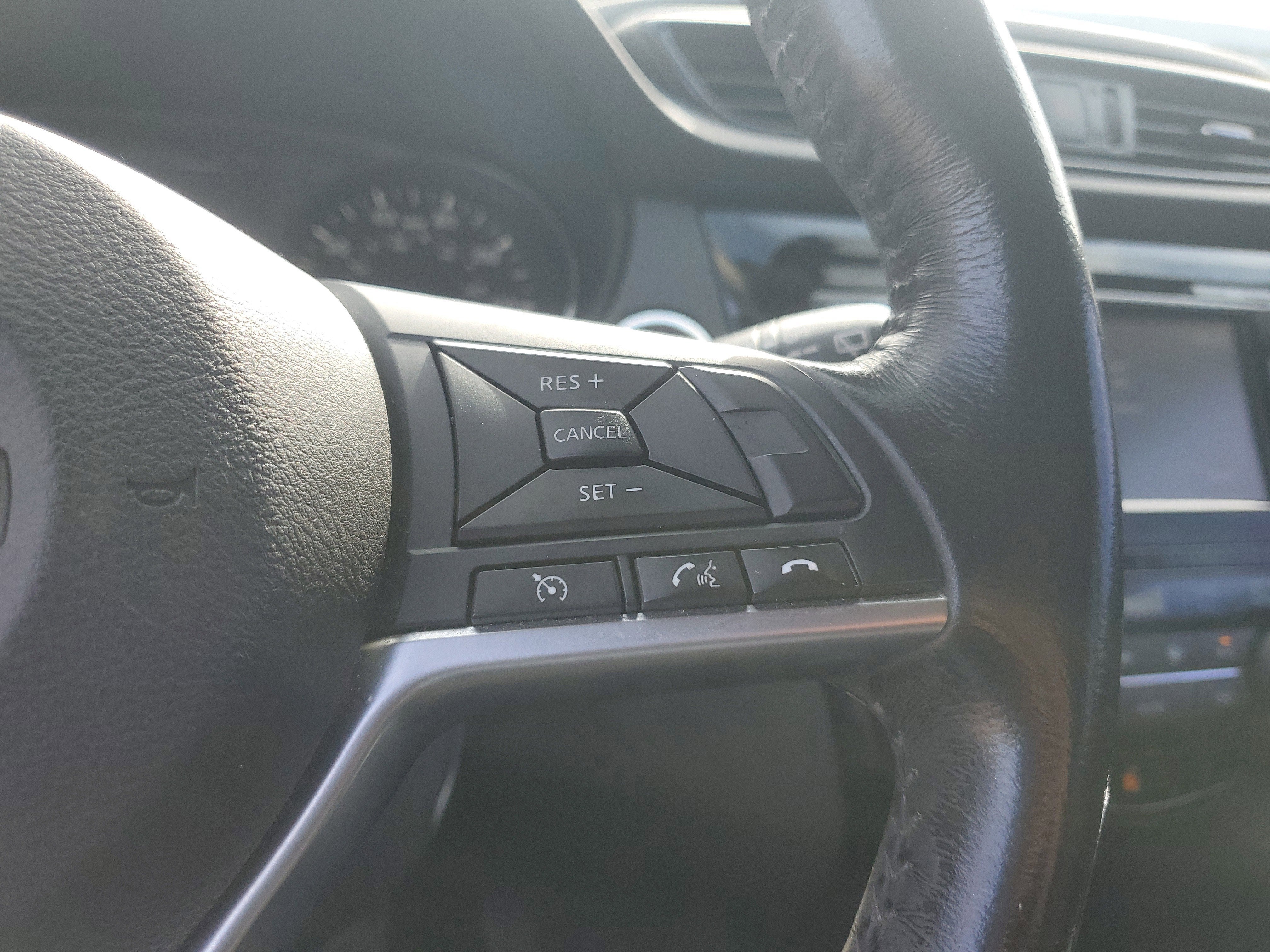 2017 Nissan Rogue Sport SV