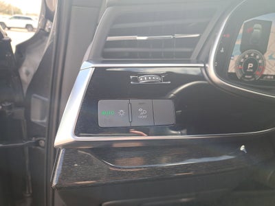 2022 Audi Q7 Premium