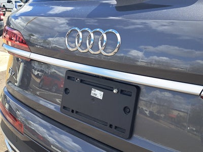 2022 Audi Q7 Premium