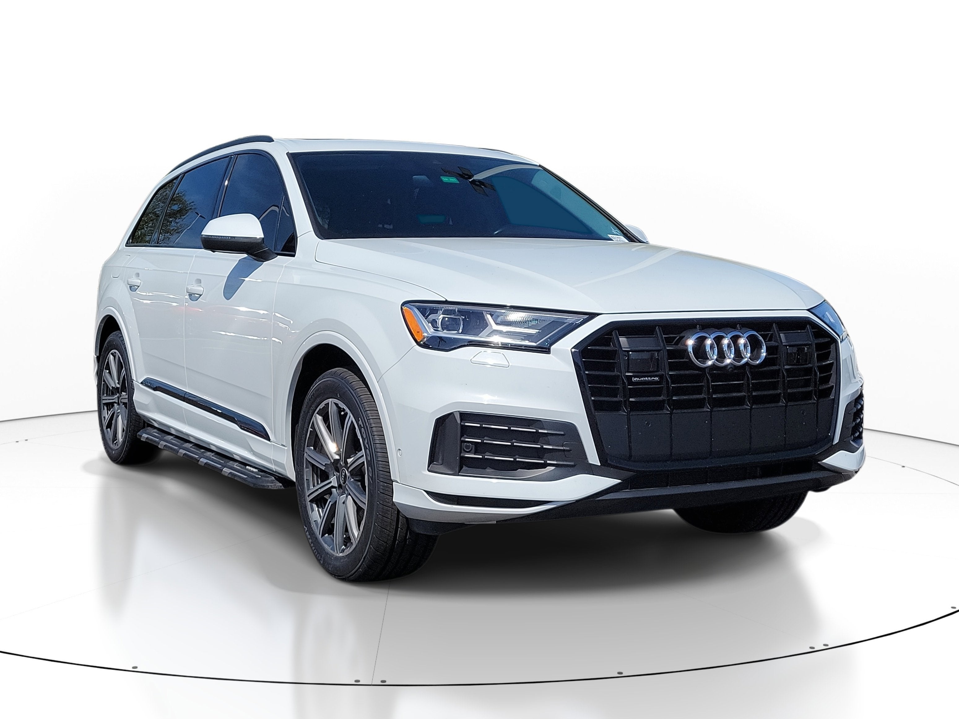 2022 Audi Q7 Premium Plus