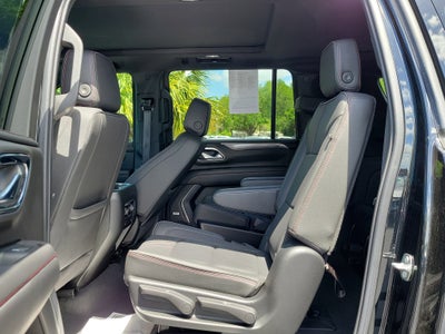 2024 Chevrolet Suburban RST