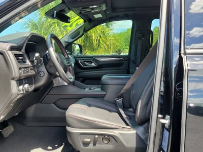 2024 Chevrolet Suburban RST