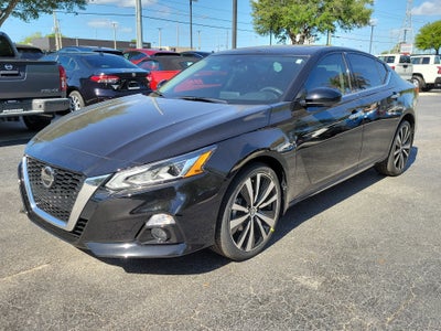 2022 Nissan Altima 2.5 Platinum