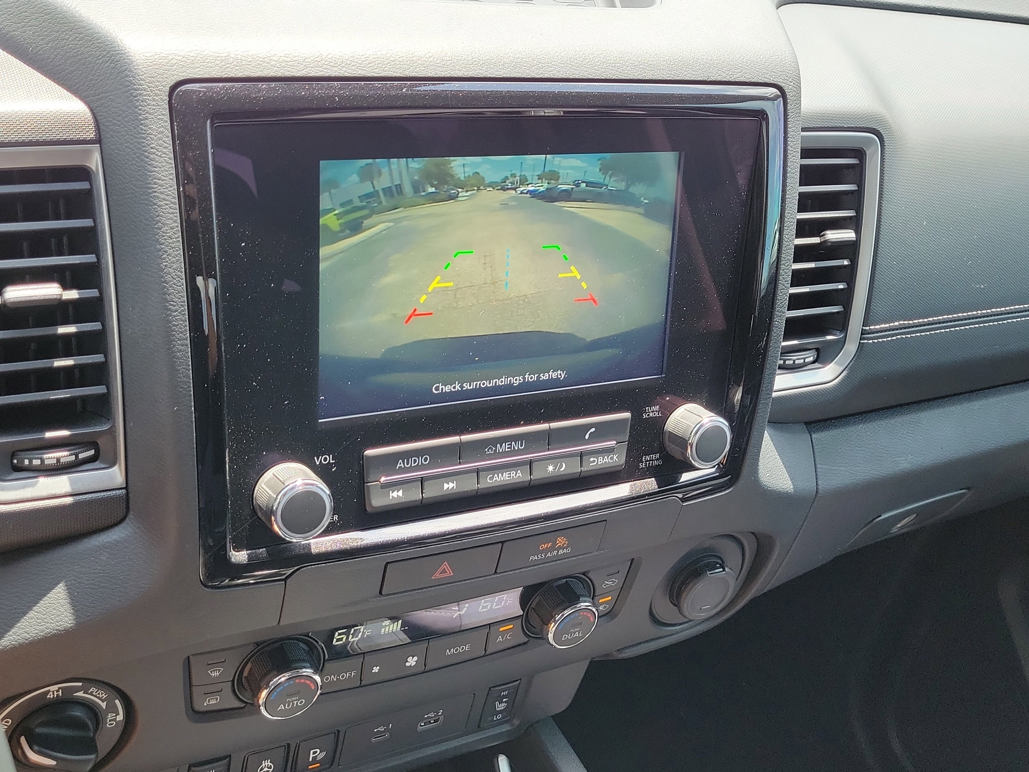 2023 Nissan Frontier SV