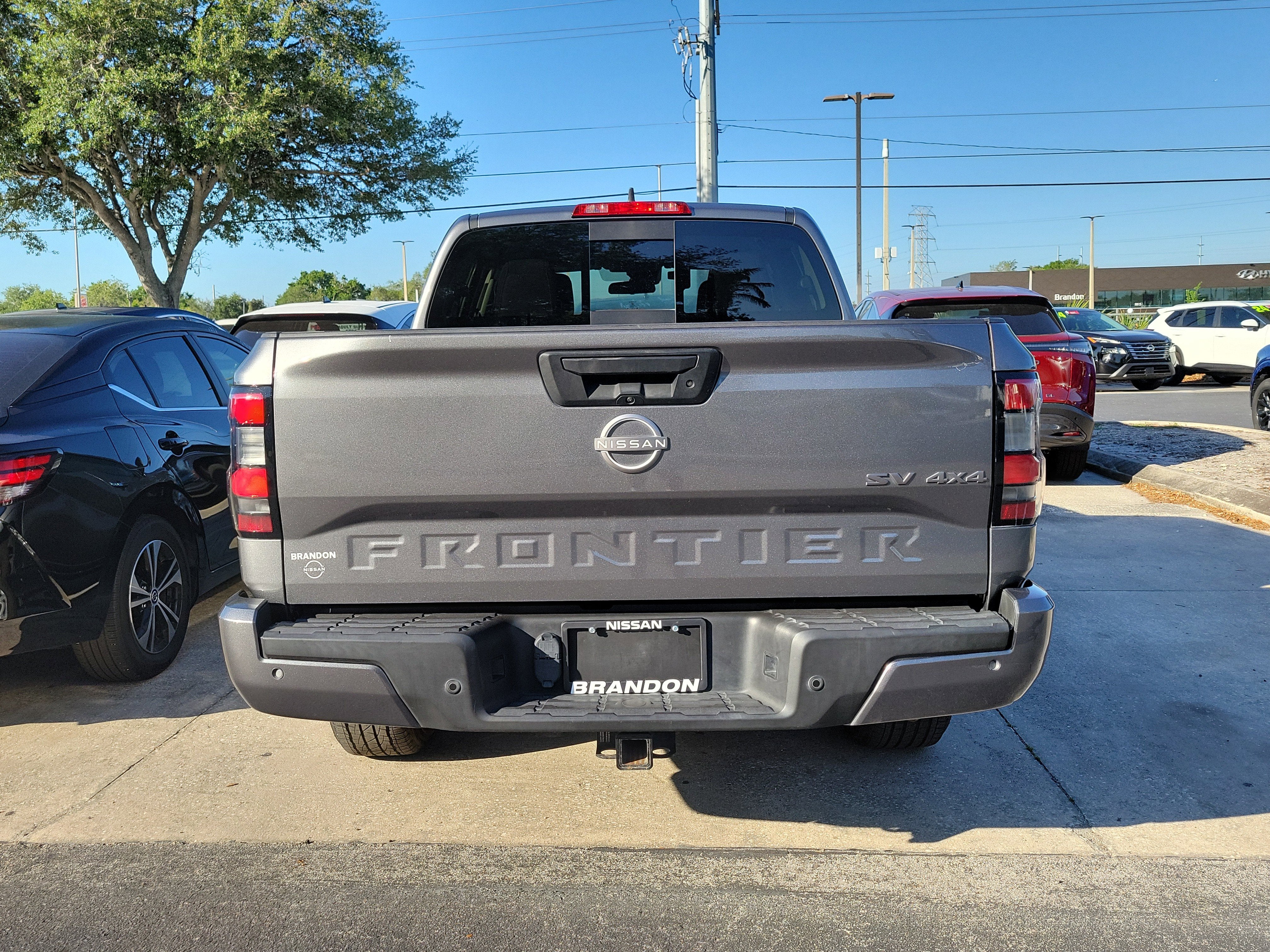 2023 Nissan Frontier SV