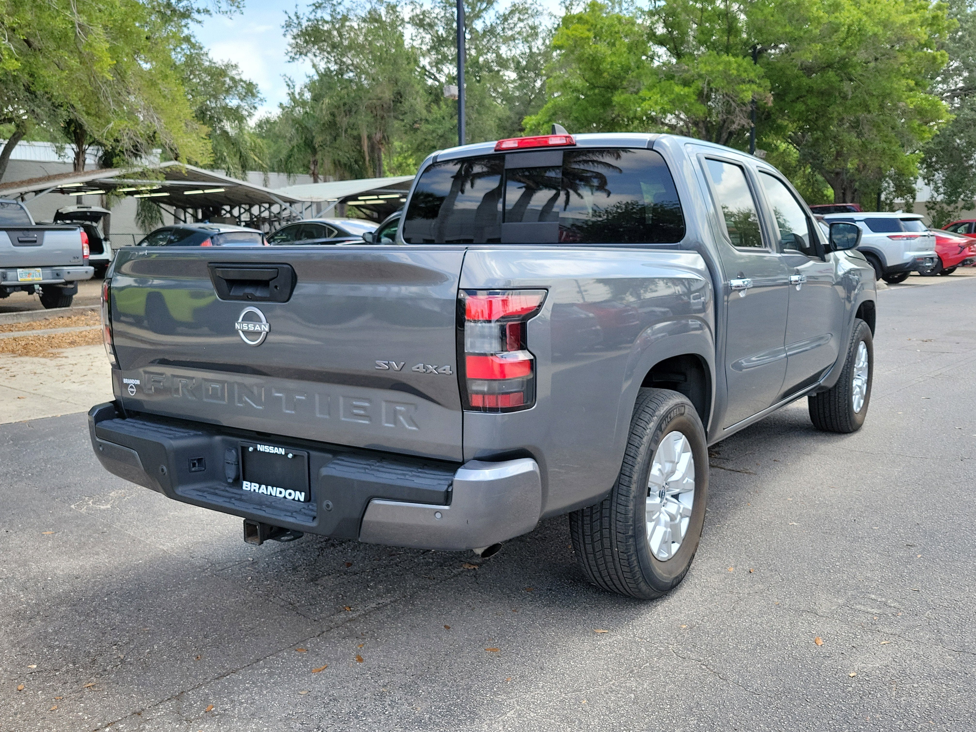 2023 Nissan Frontier SV
