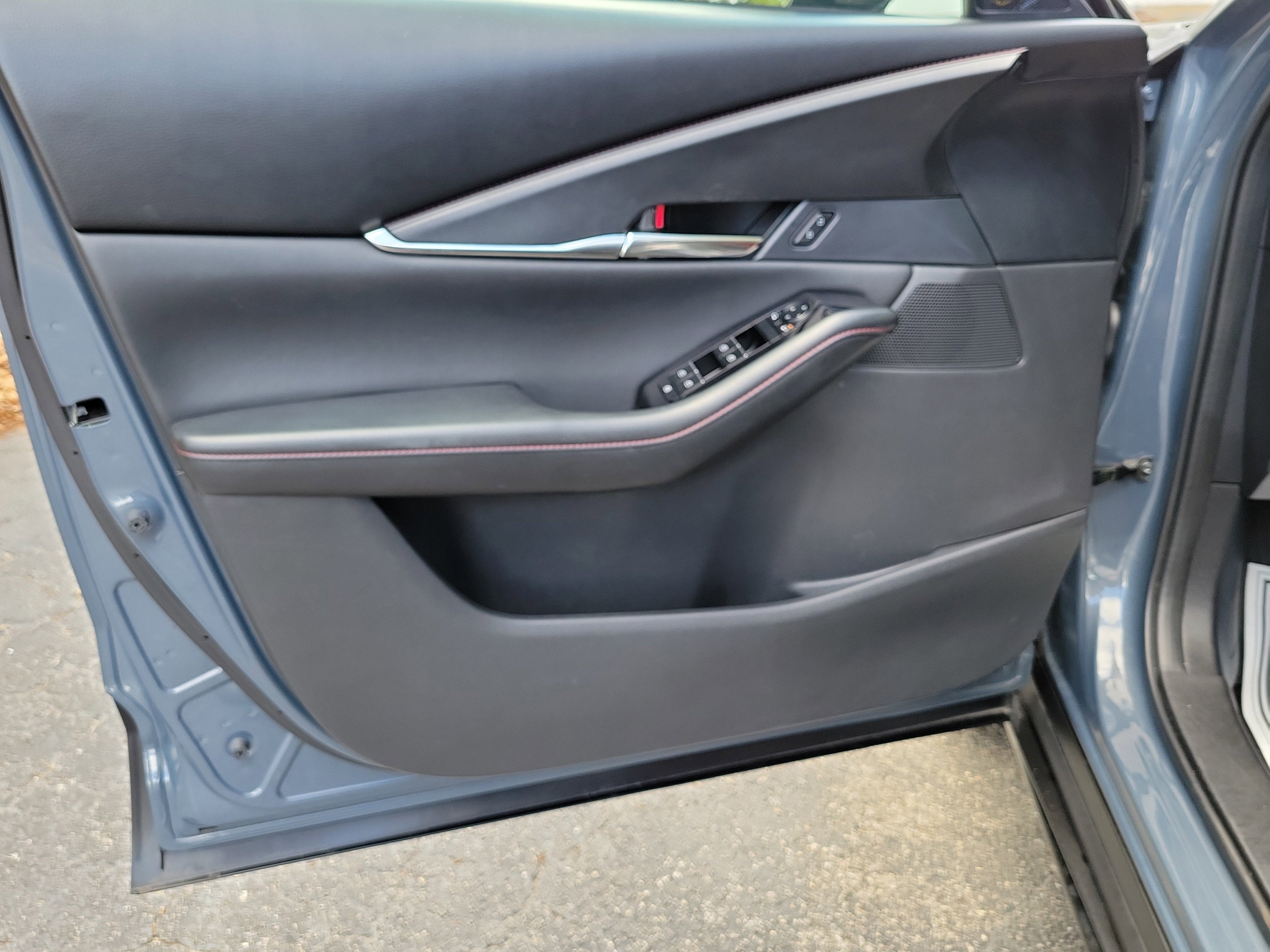 2025 Mazda Mazda CX-30 2.5 S Carbon Edition