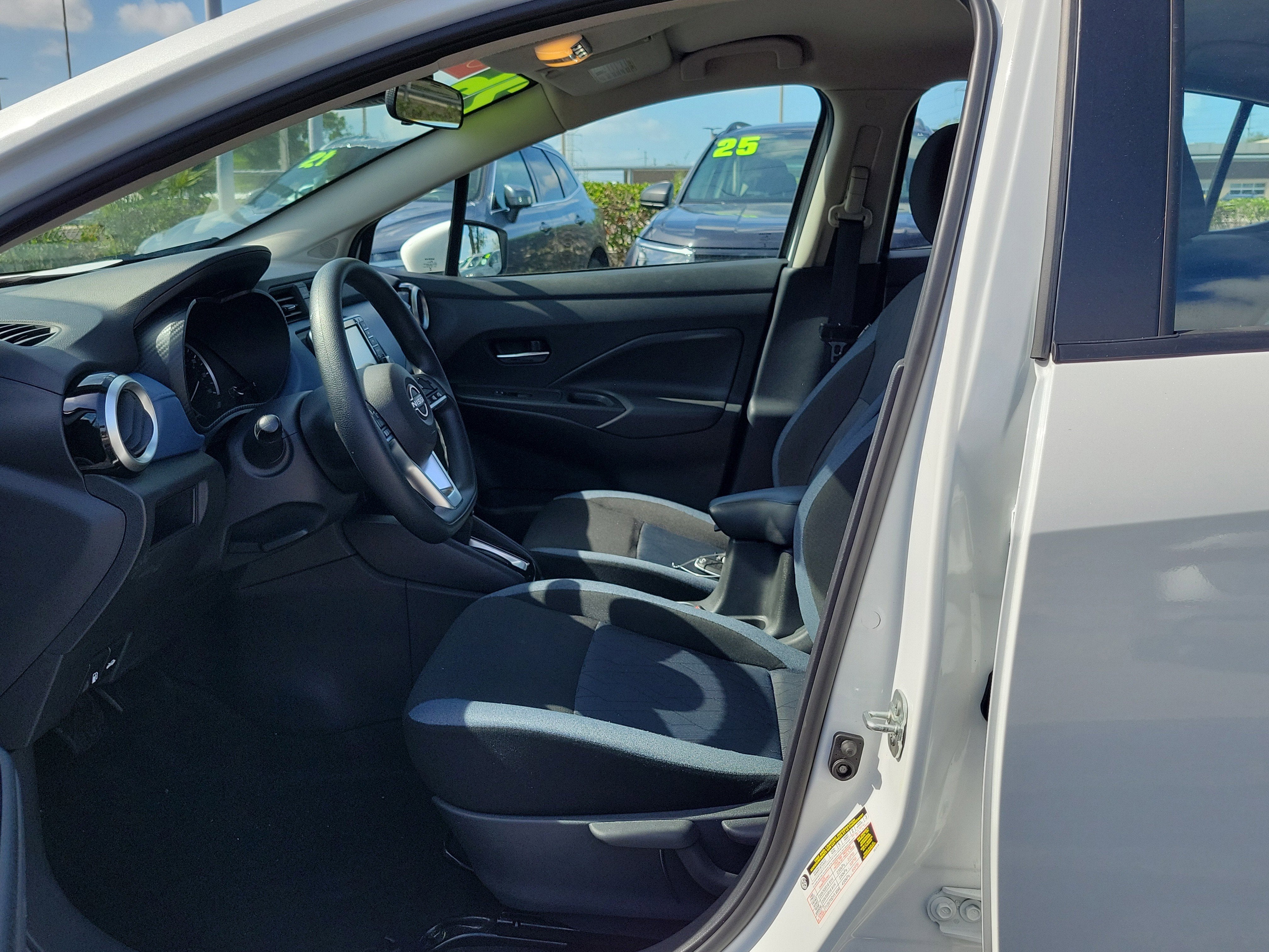 2025 Nissan Versa SV