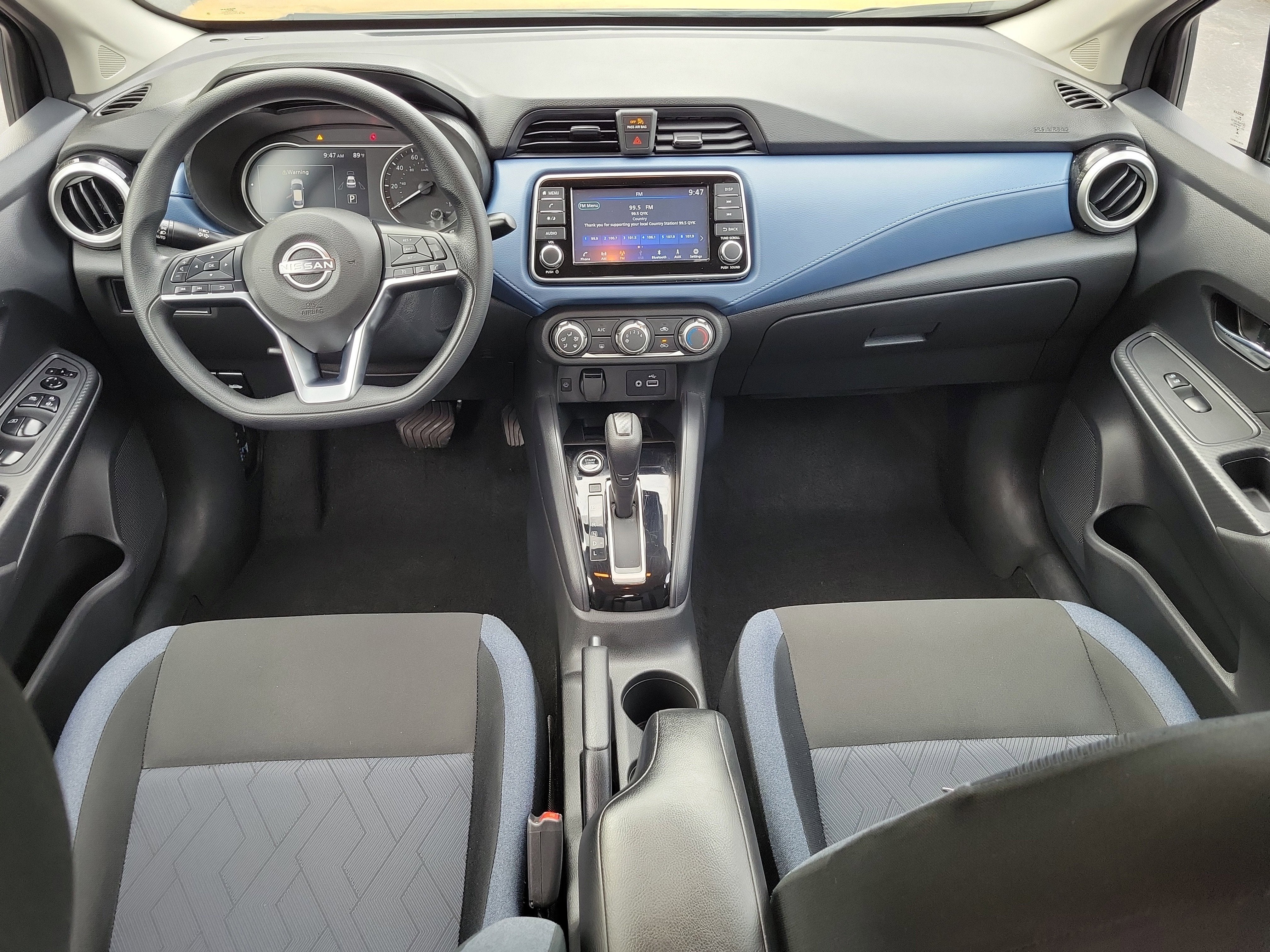 2025 Nissan Versa SV