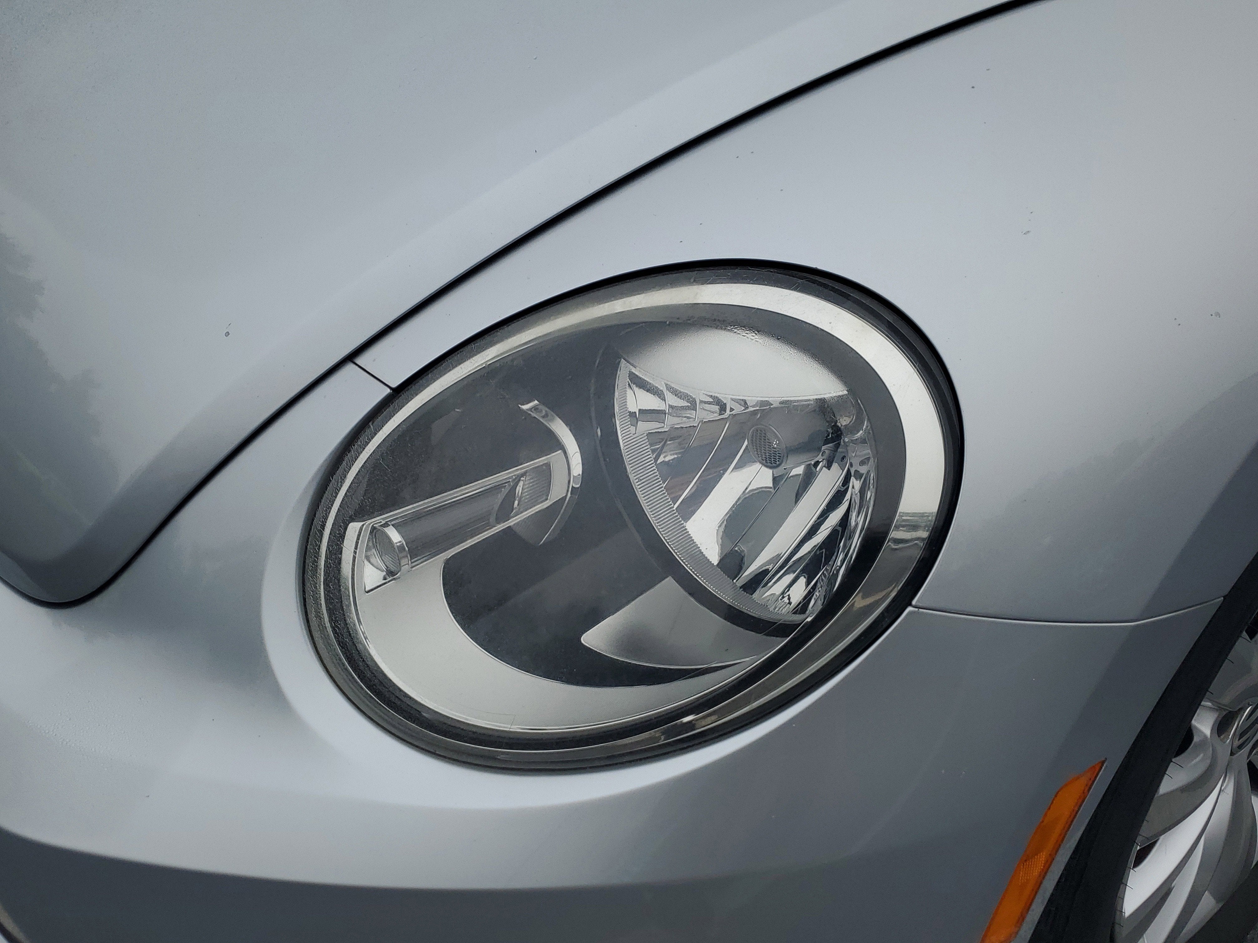 2016 Volkswagen Beetle 1.8T Classic