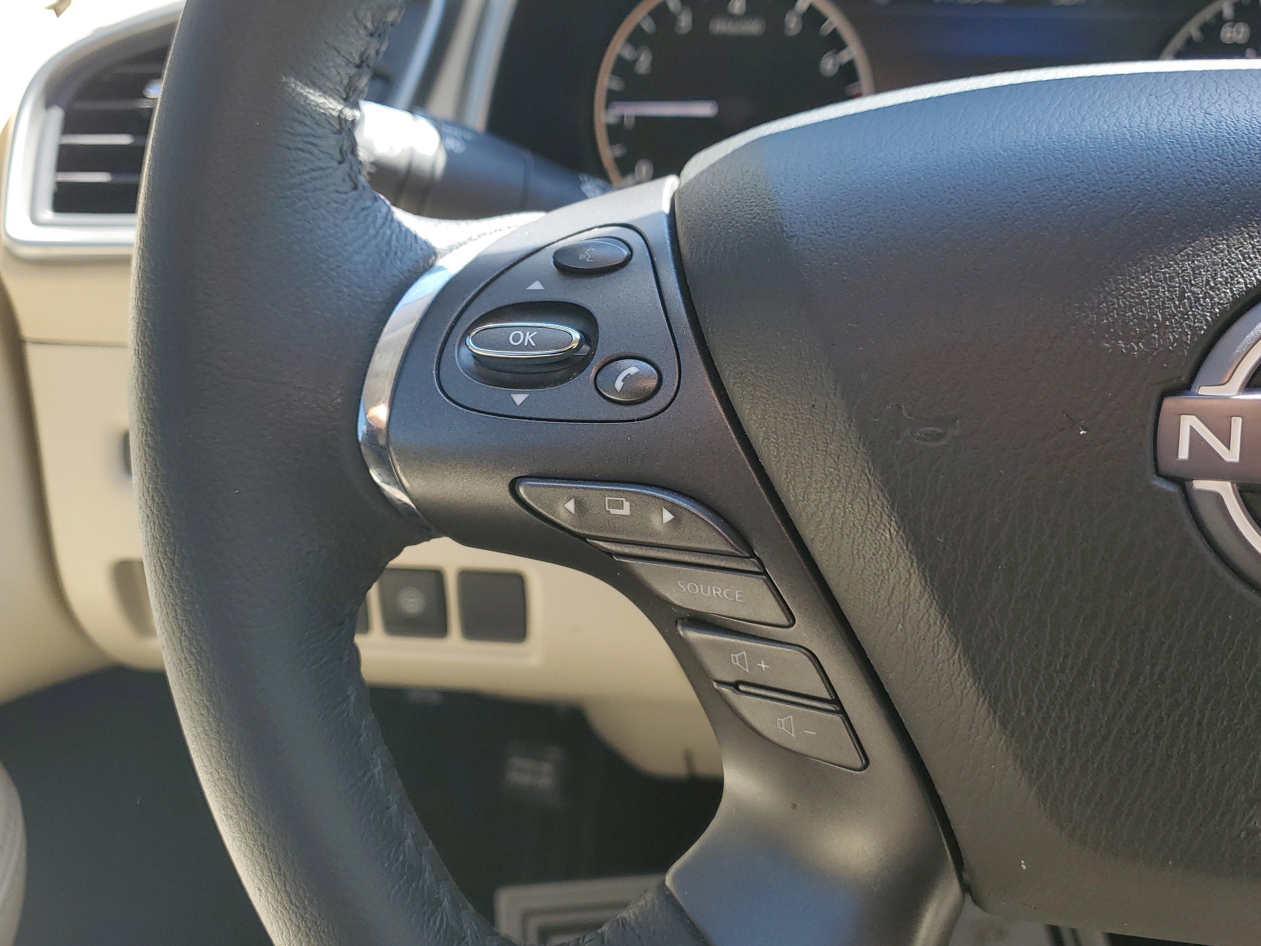 2023 Nissan Murano SV