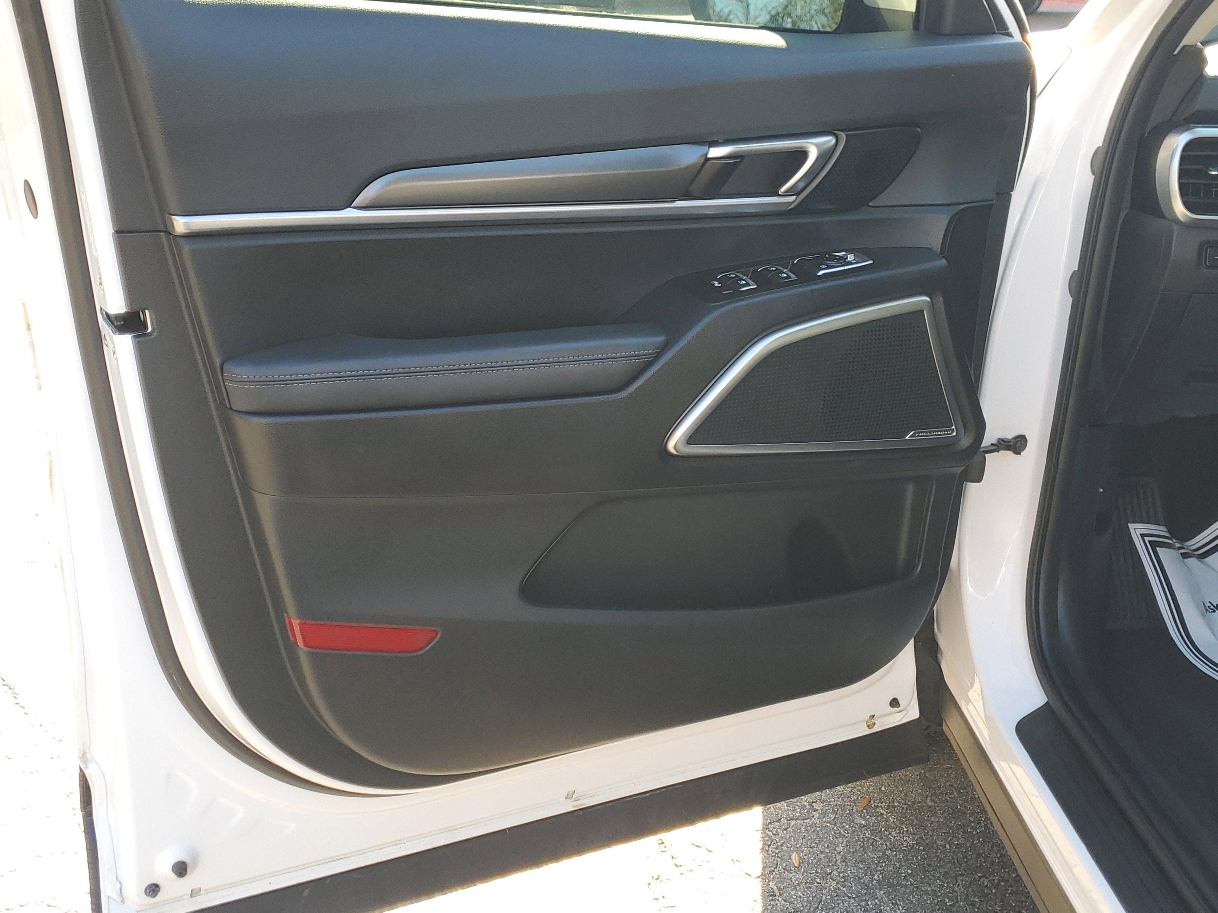 2024 Kia Telluride LX