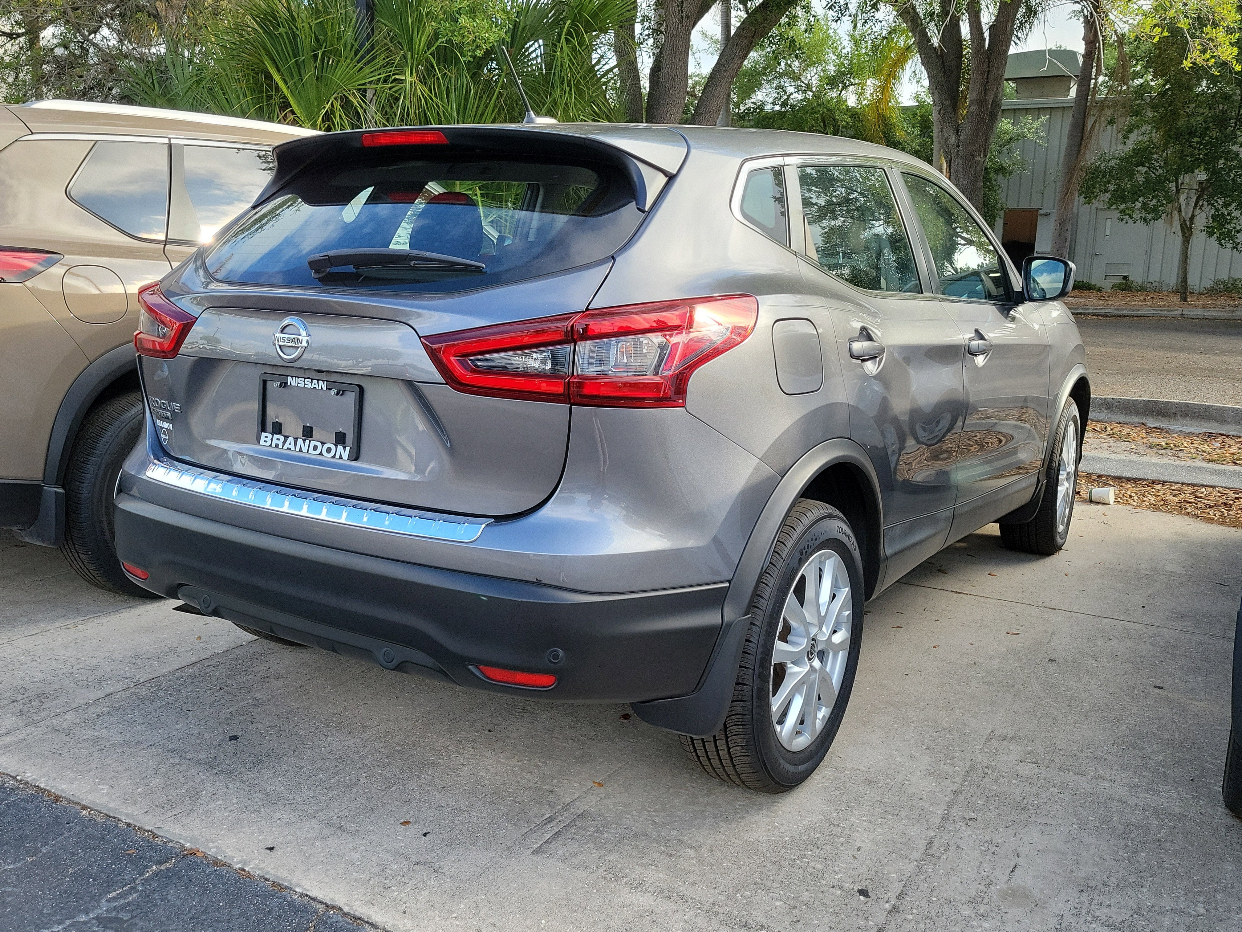 2020 Nissan Rogue Sport S