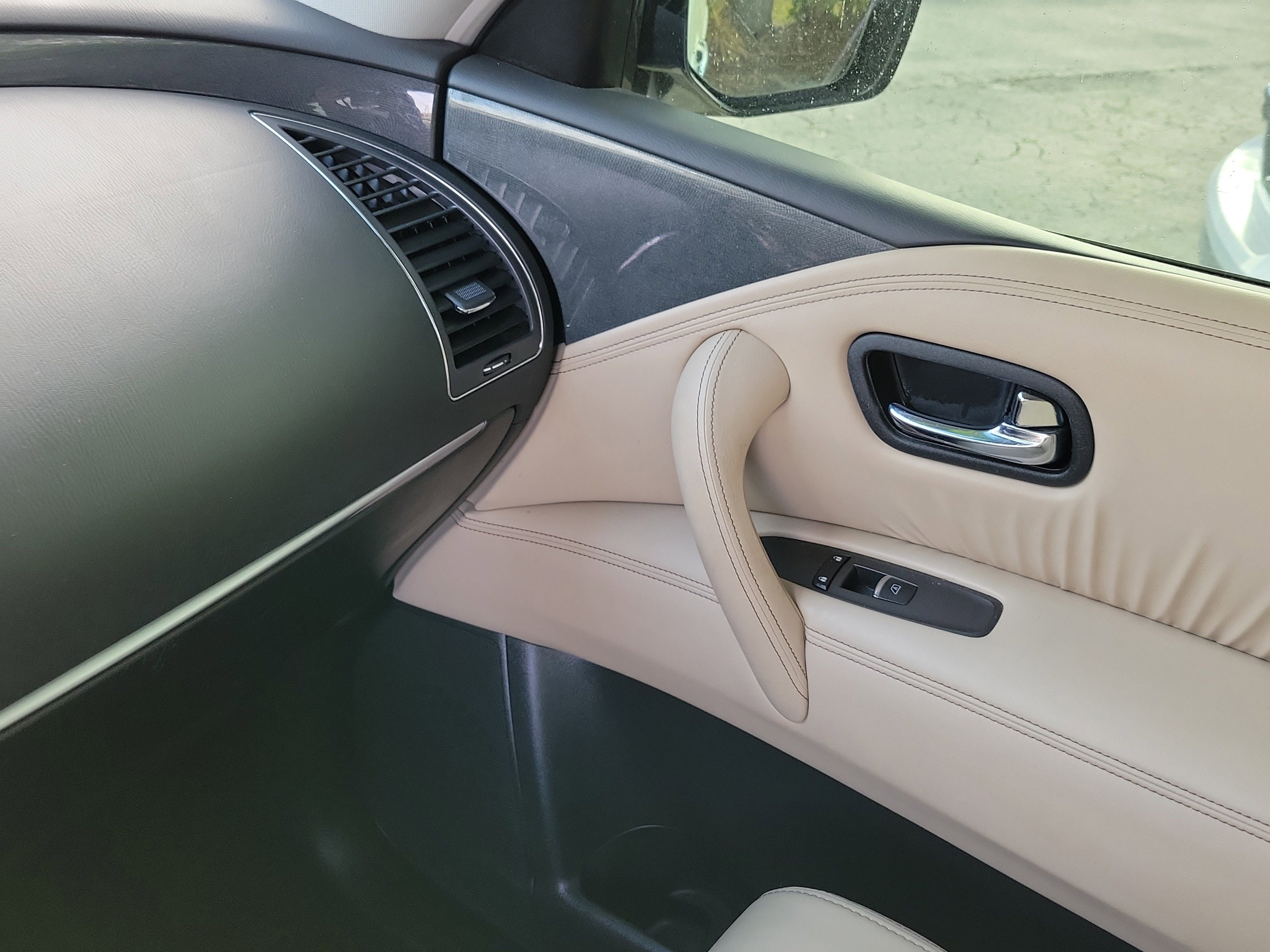 2021 Nissan Armada SV