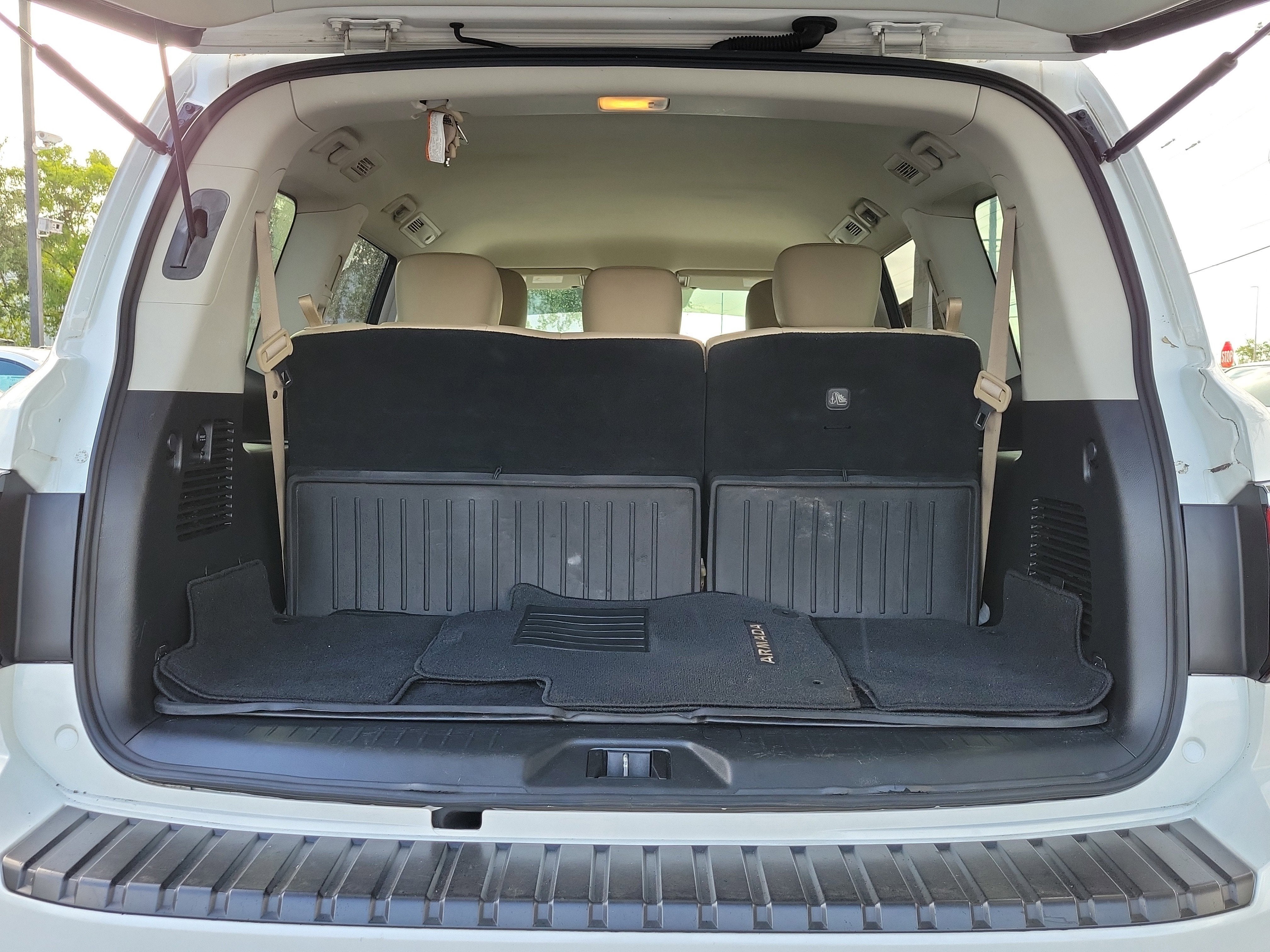 2021 Nissan Armada SV