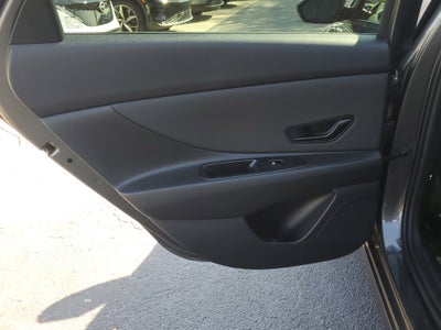 2025 Hyundai Elantra SEL Sport