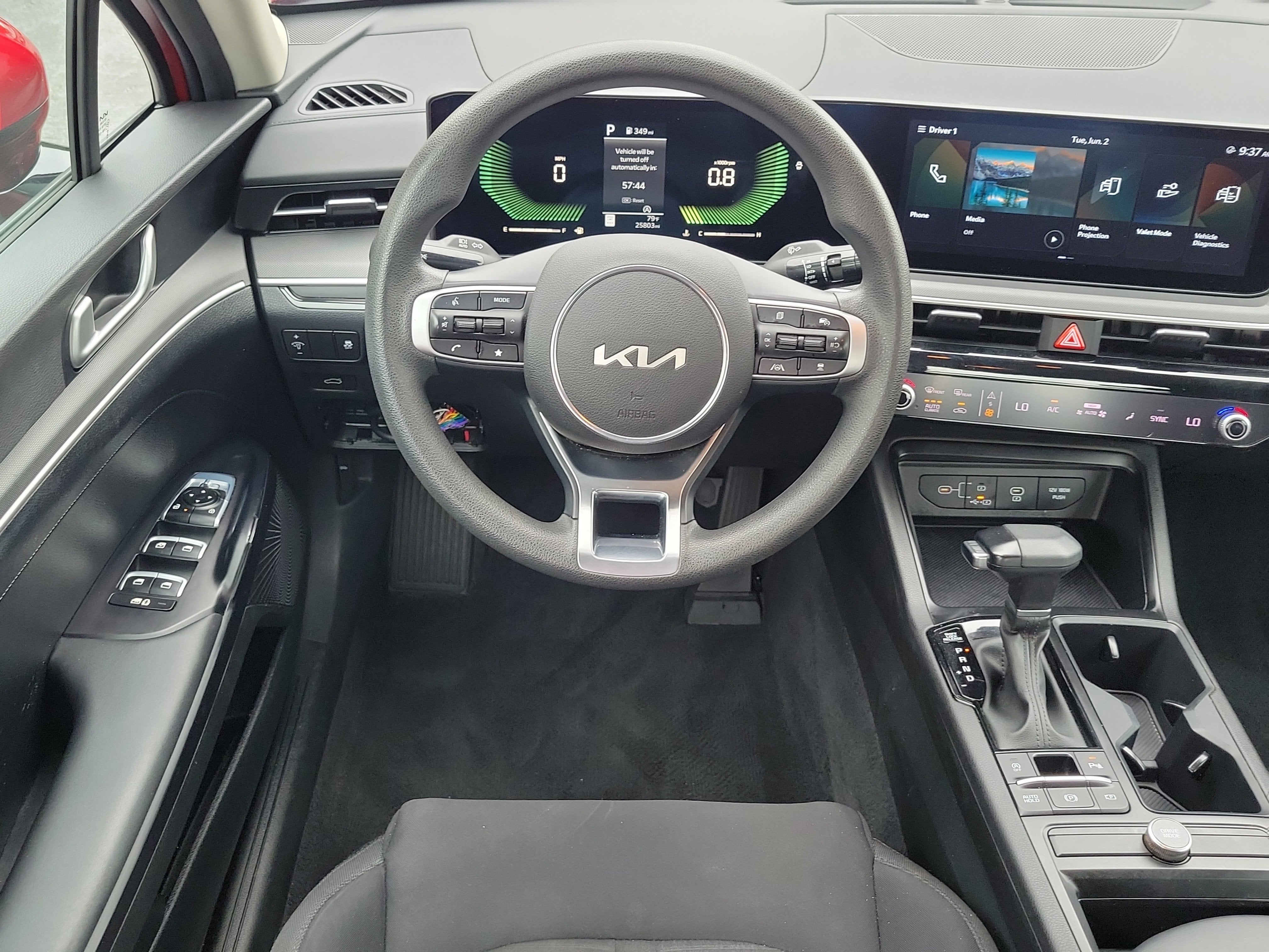 2025 Kia K5 LXS