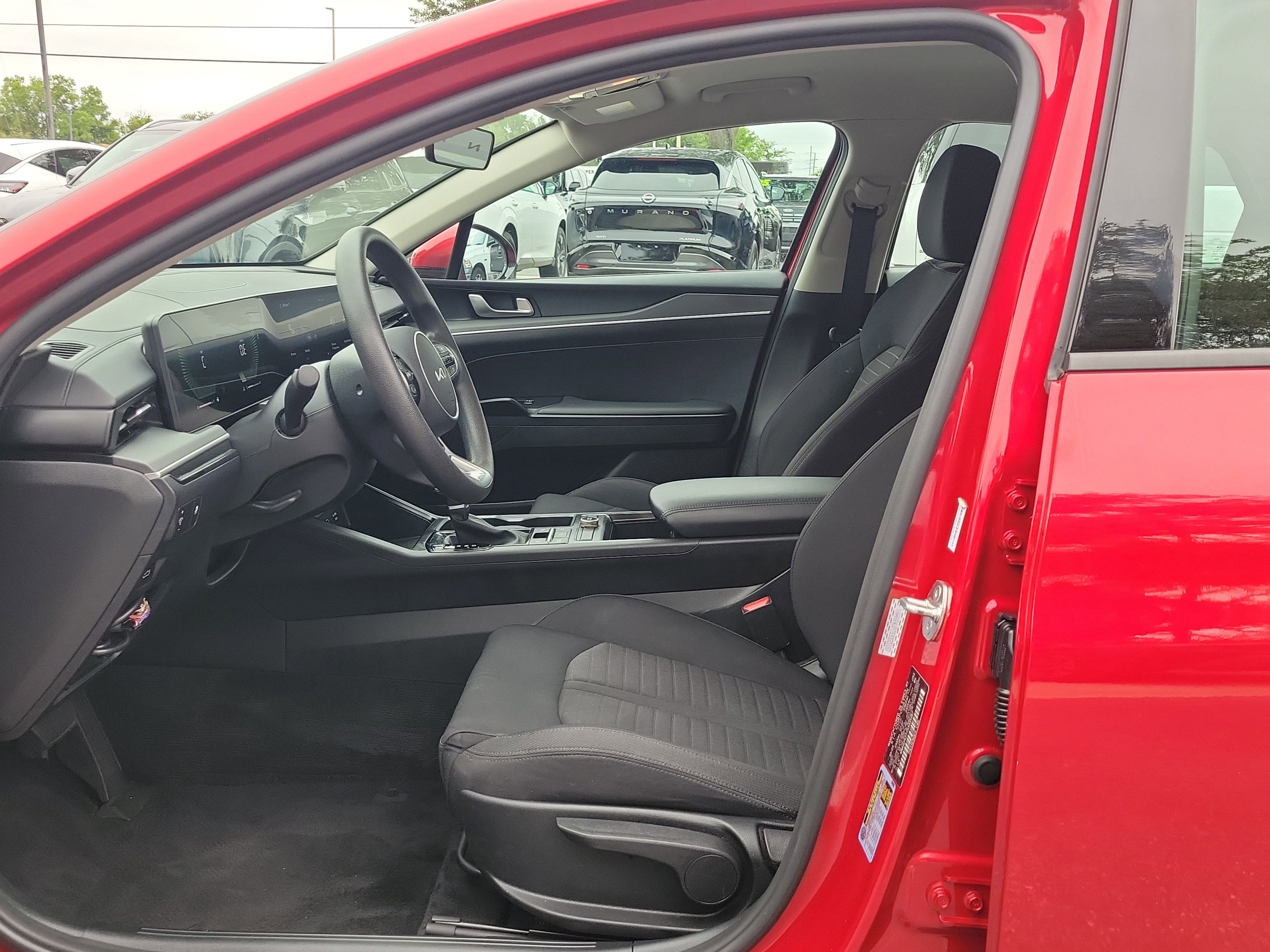 2025 Kia K5 LXS