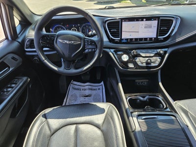2025 Chrysler Pacifica Limited