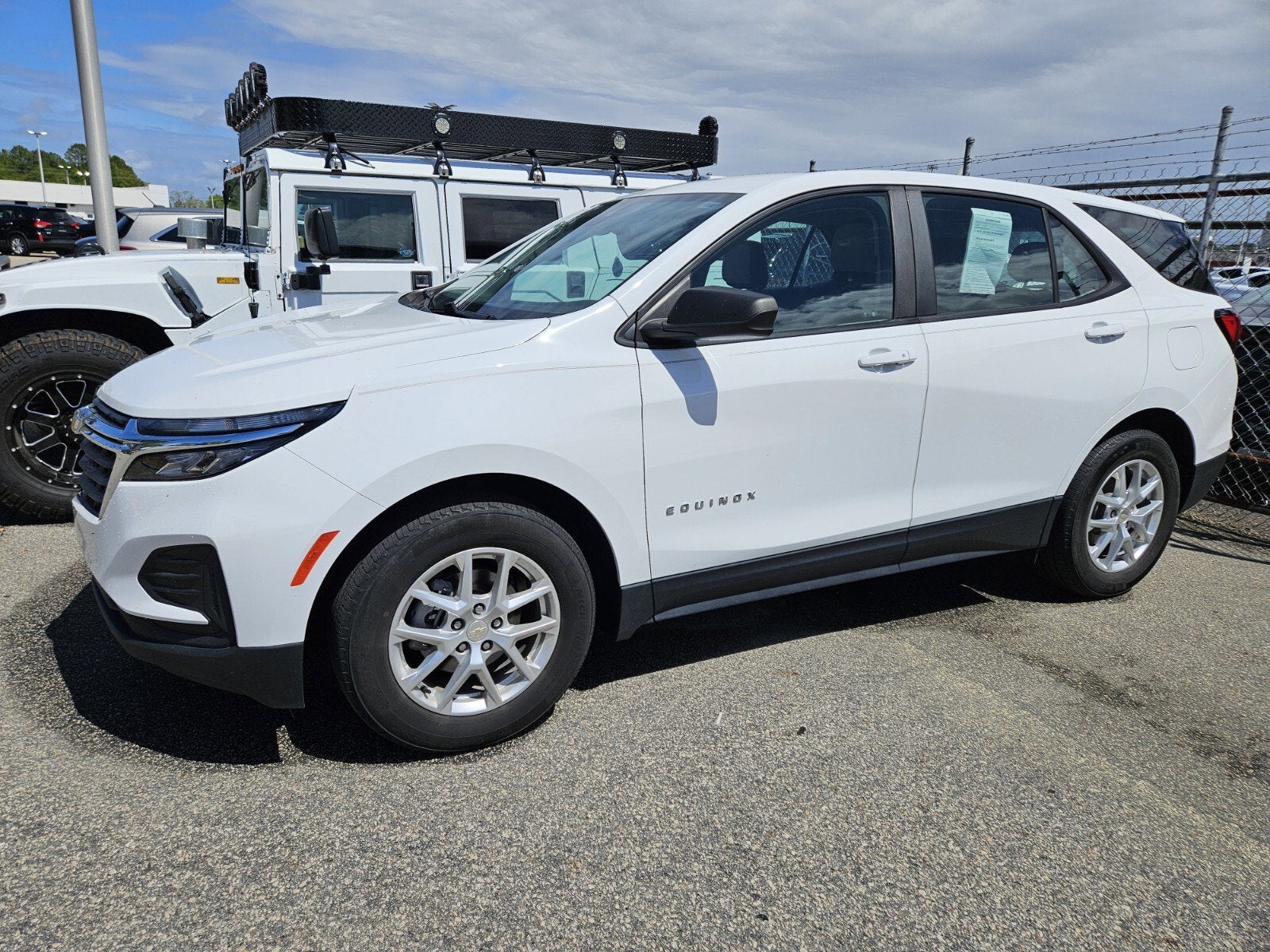 2022 Chevrolet Equinox LS