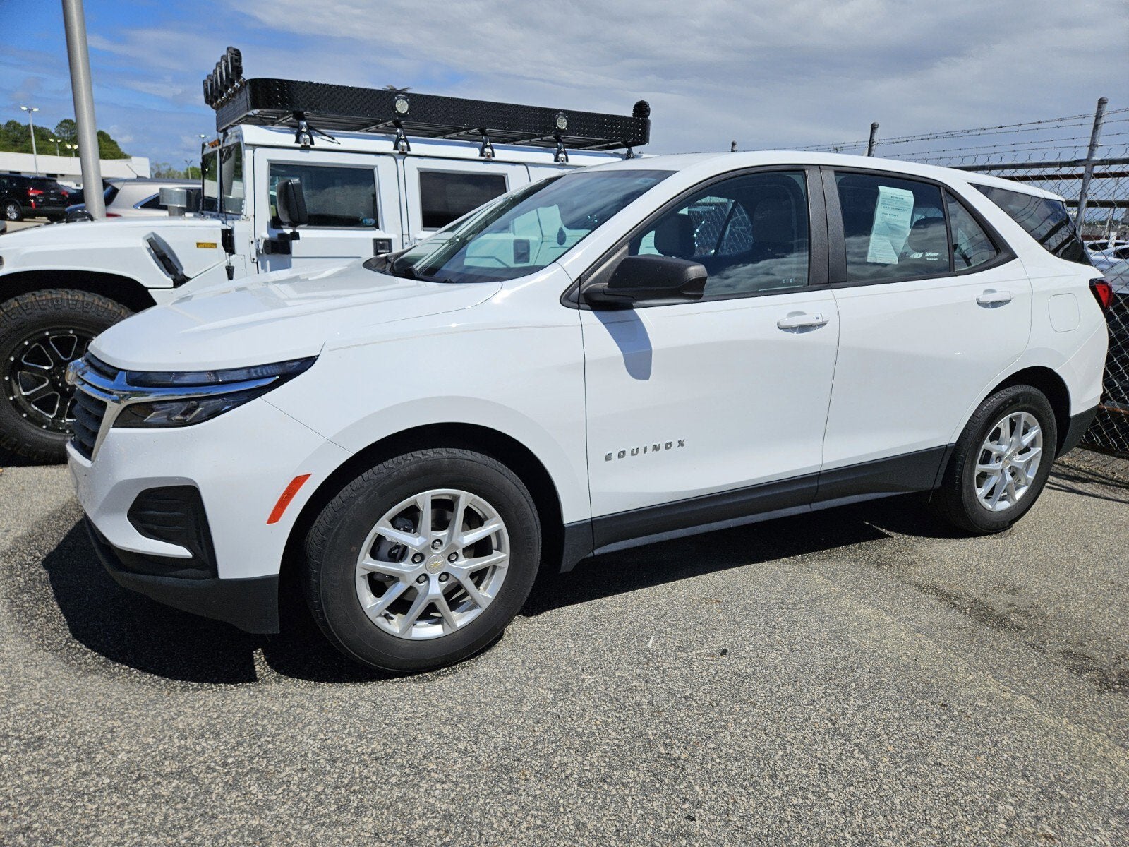 2022 Chevrolet Equinox LS