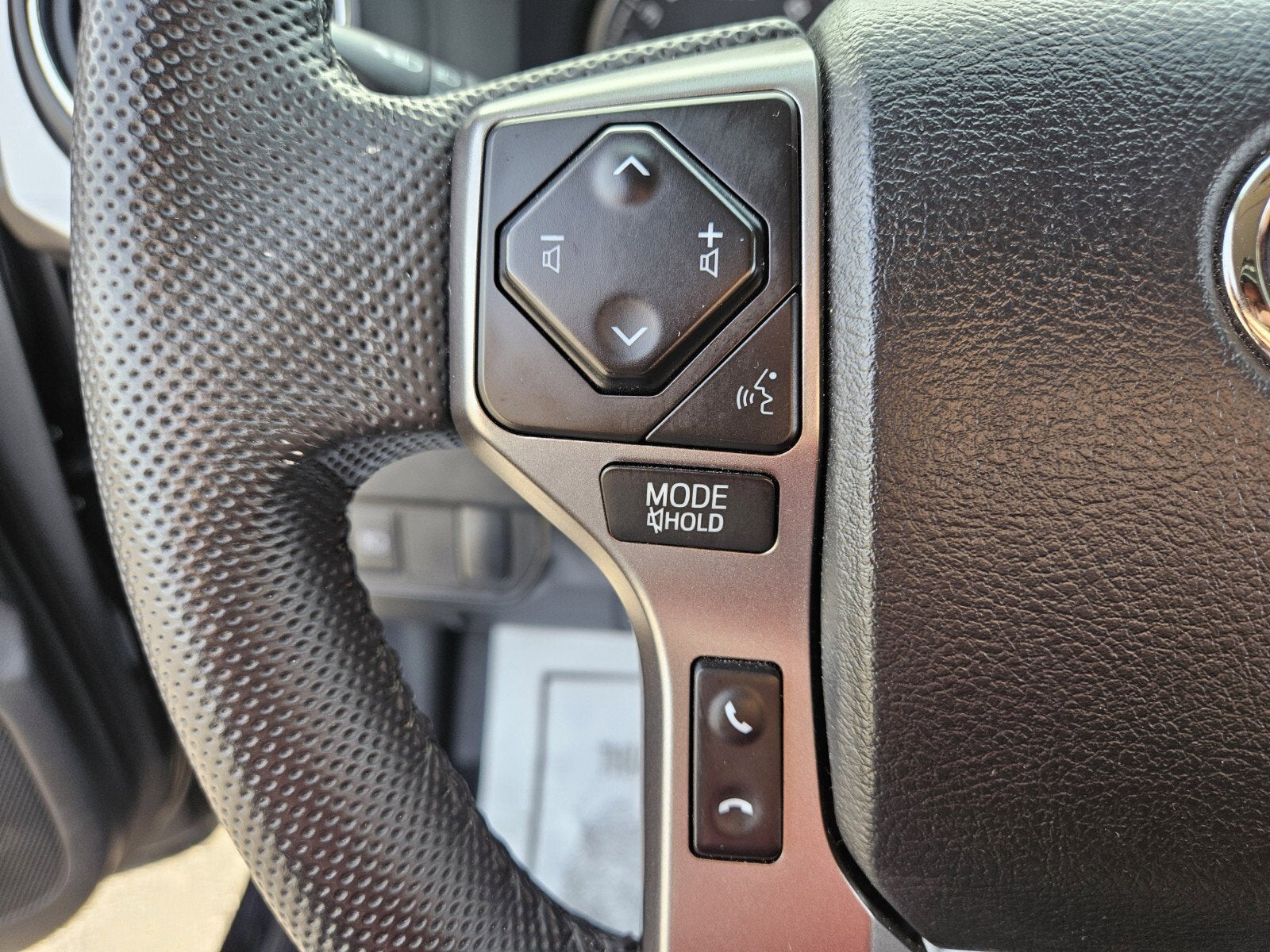 2023 Toyota Tacoma 2WD SR5