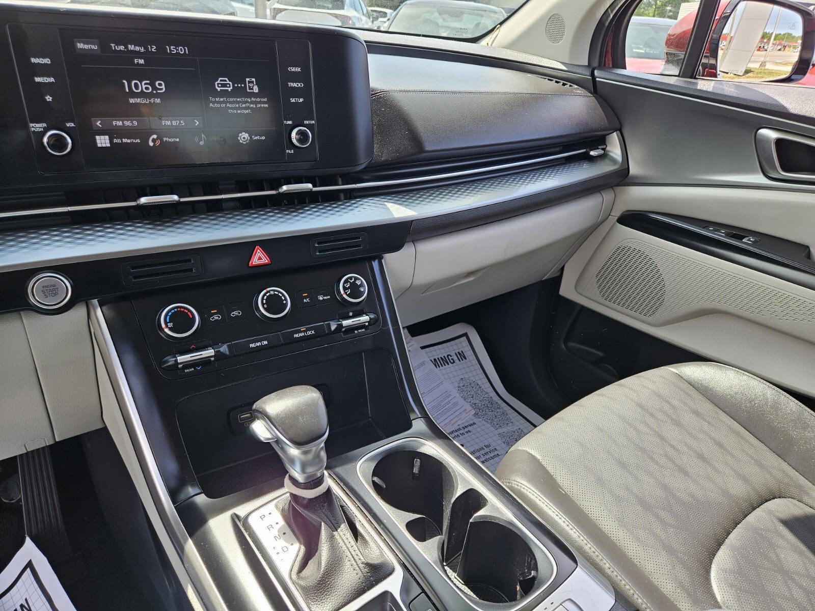 2022 Kia Carnival LXS