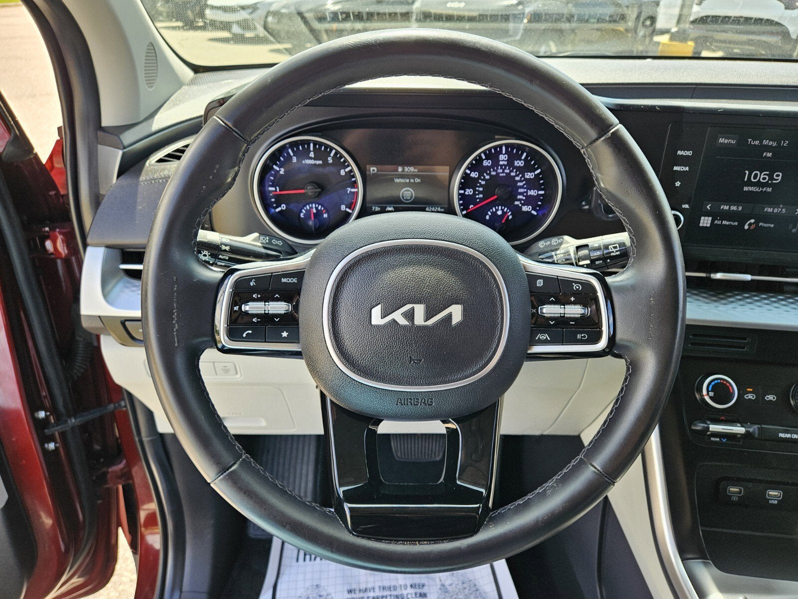 2022 Kia Carnival LXS