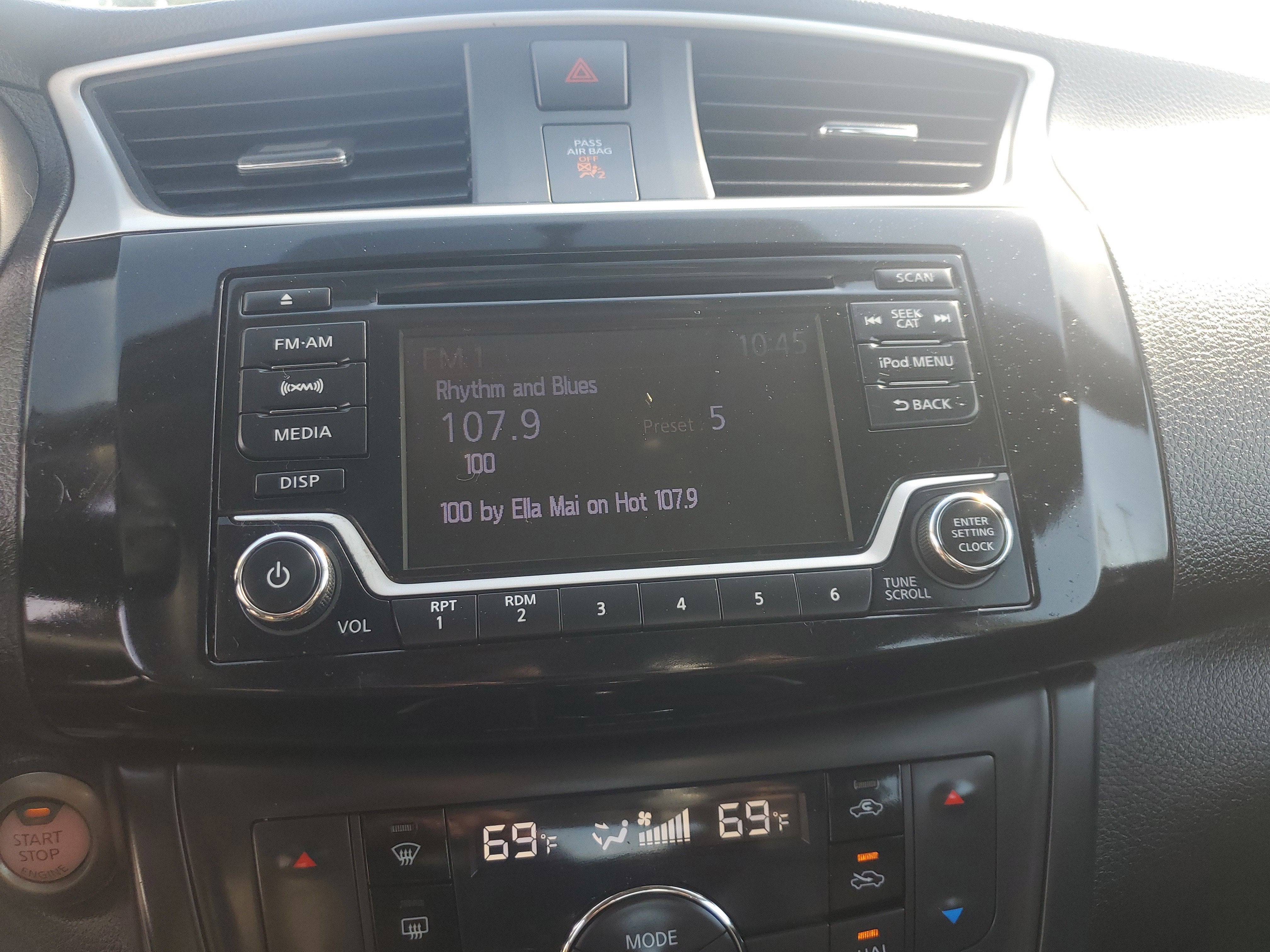 2018 Nissan Sentra SV