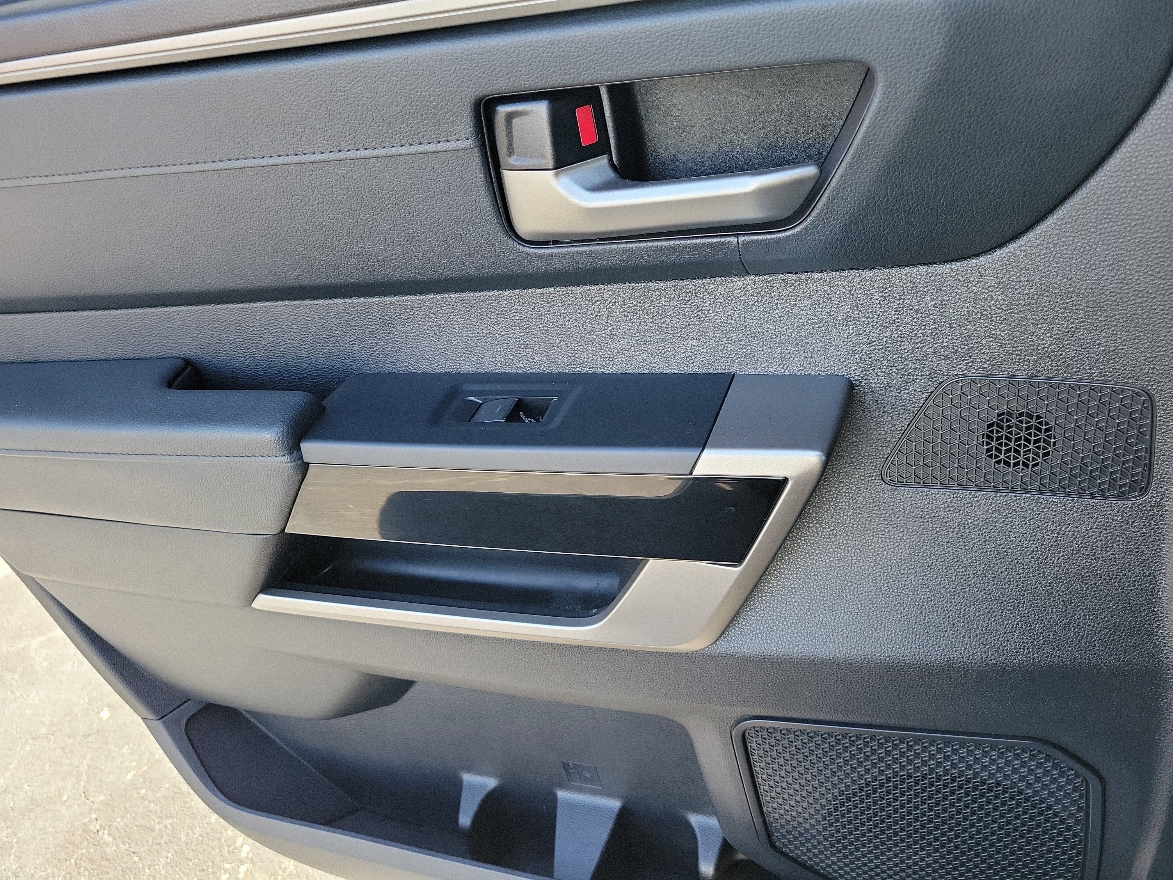 2022 Toyota Tundra 2WD Limited