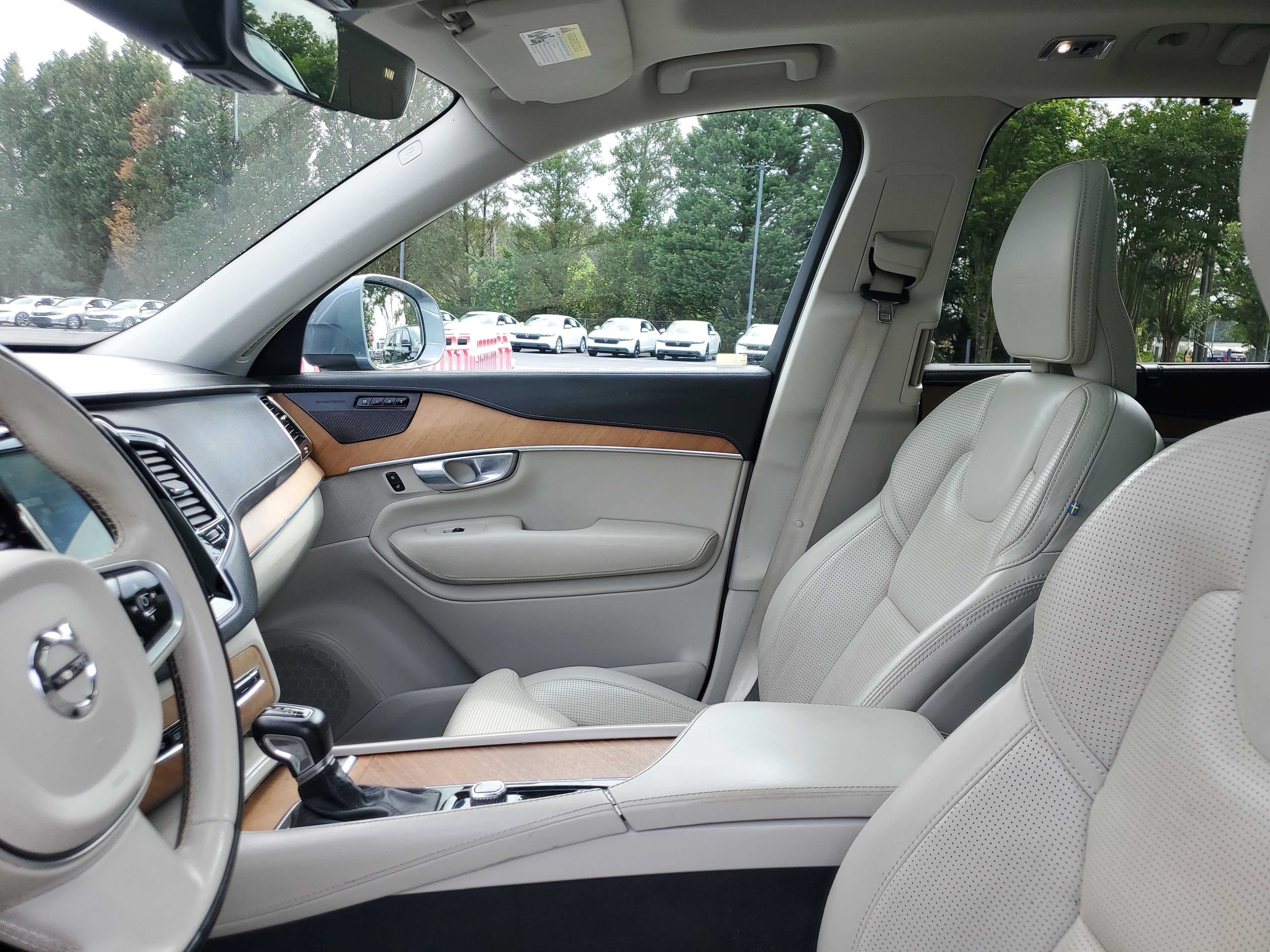 2019 Volvo XC90 Inscription