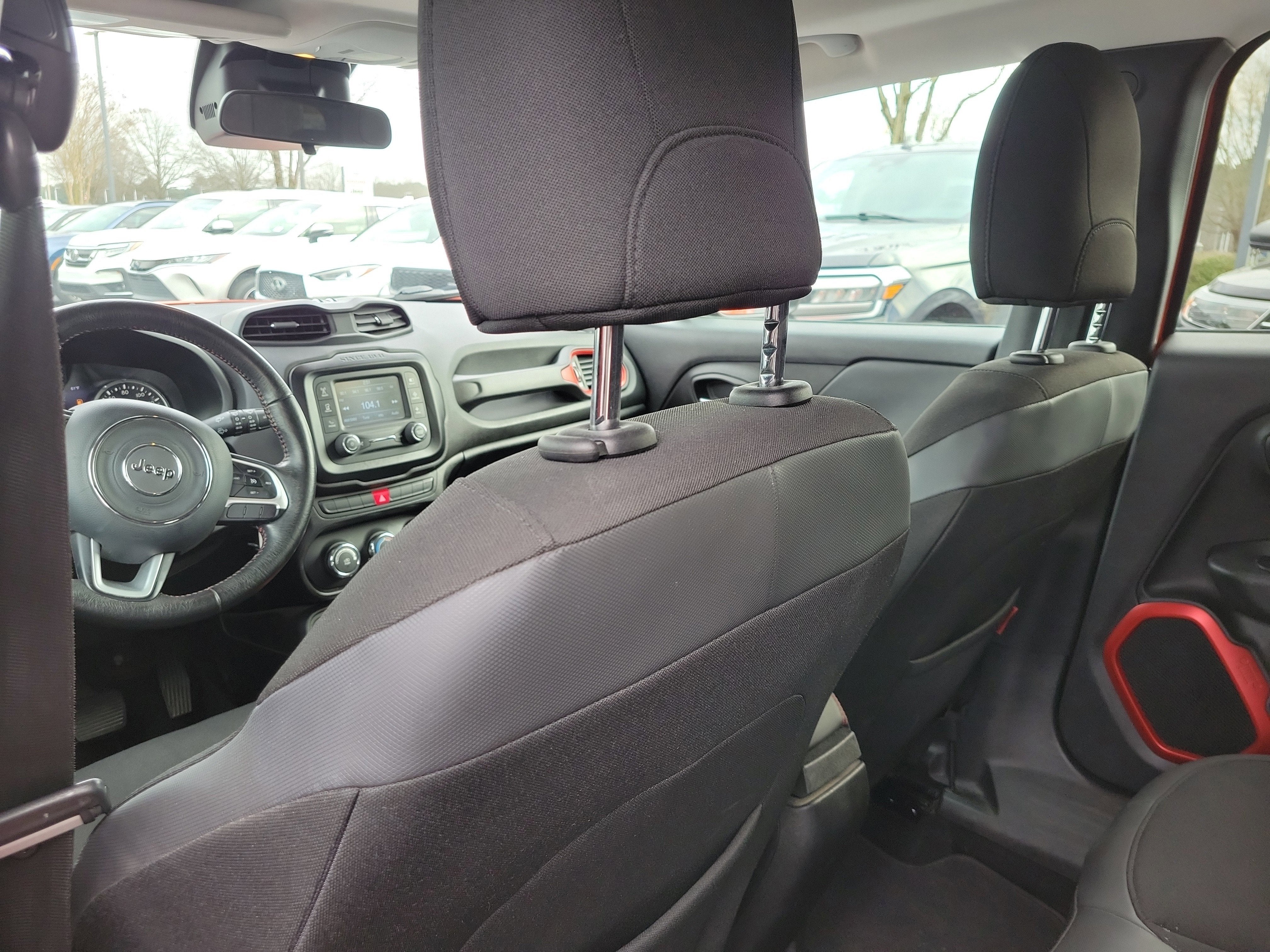 2015 Jeep Renegade Trailhawk