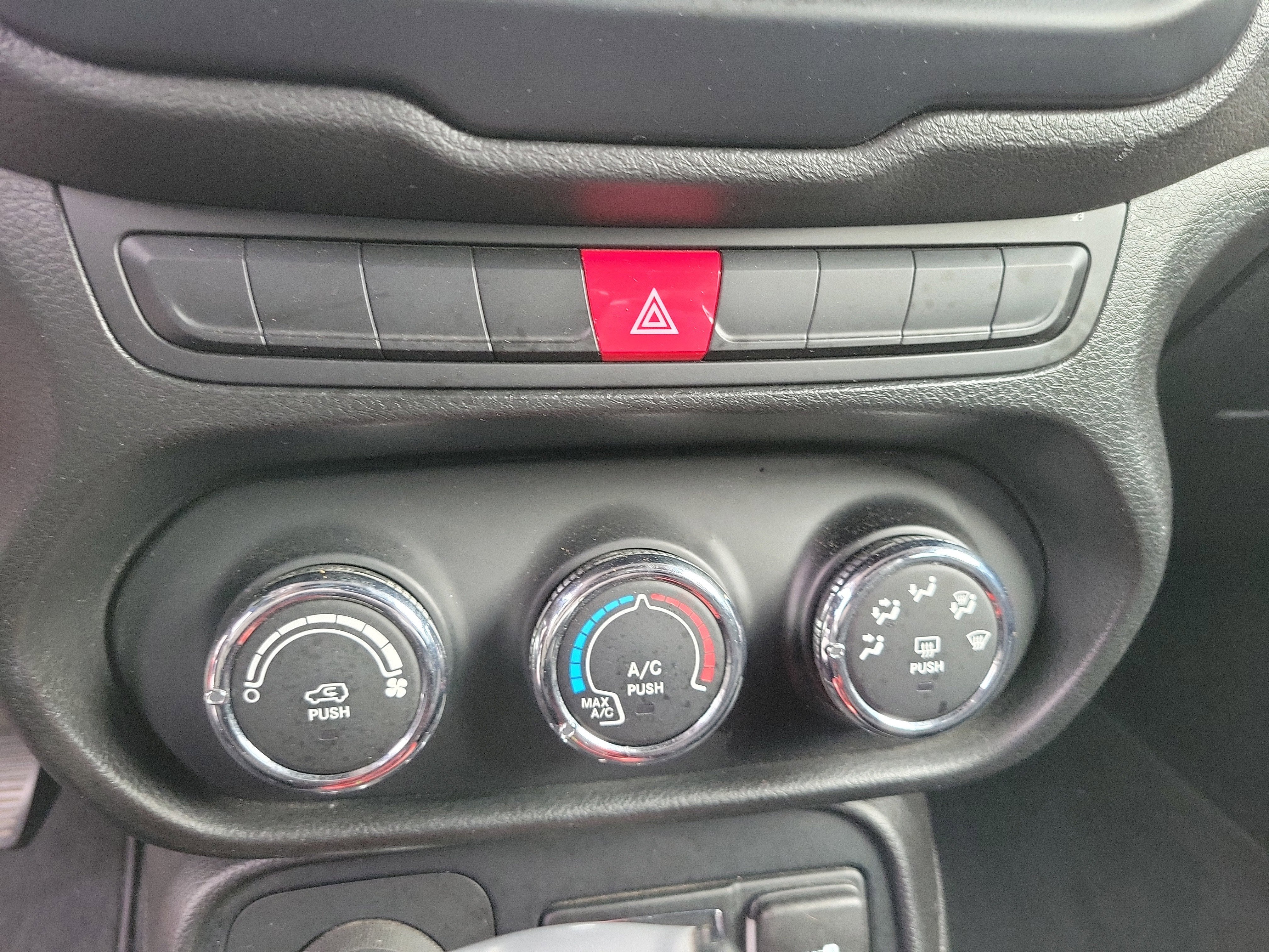 2015 Jeep Renegade Trailhawk