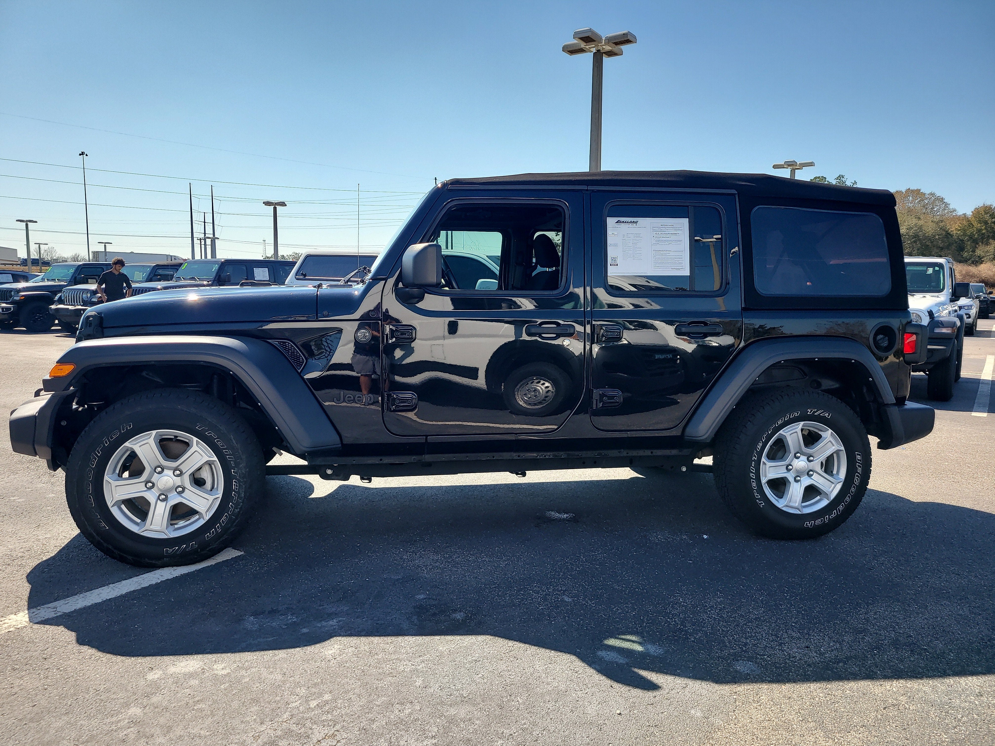 2022 Jeep Wrangler Unlimited Sport S