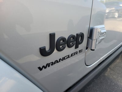 2023 Jeep Wrangler Sahara Altitude